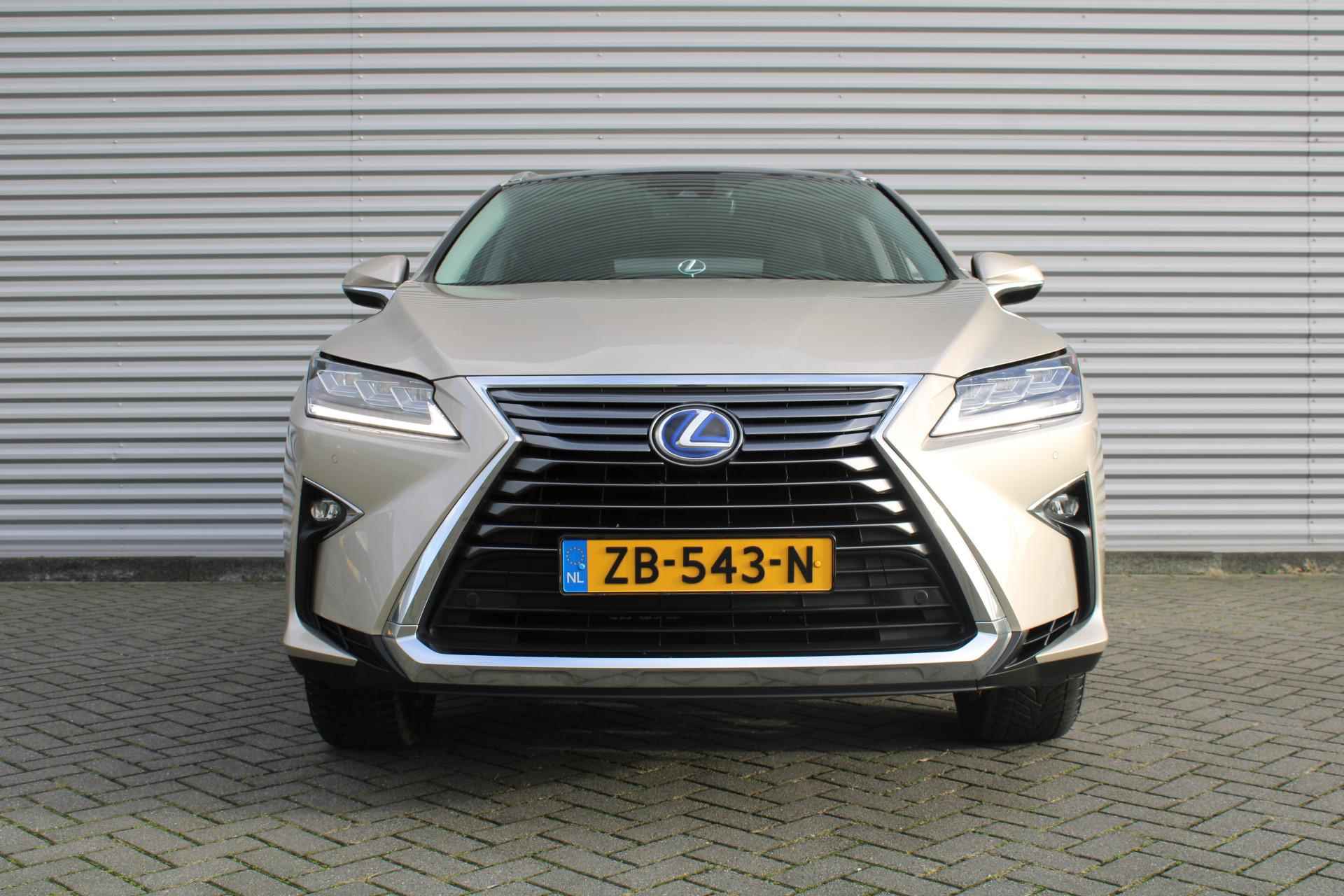 Lexus RX 450h 4WD Luxury Line | 20" LM | Navi | Camera | Leer | Schuif/kantel dak | Cruise | PDC | Zeer mooie auto | - 3/40