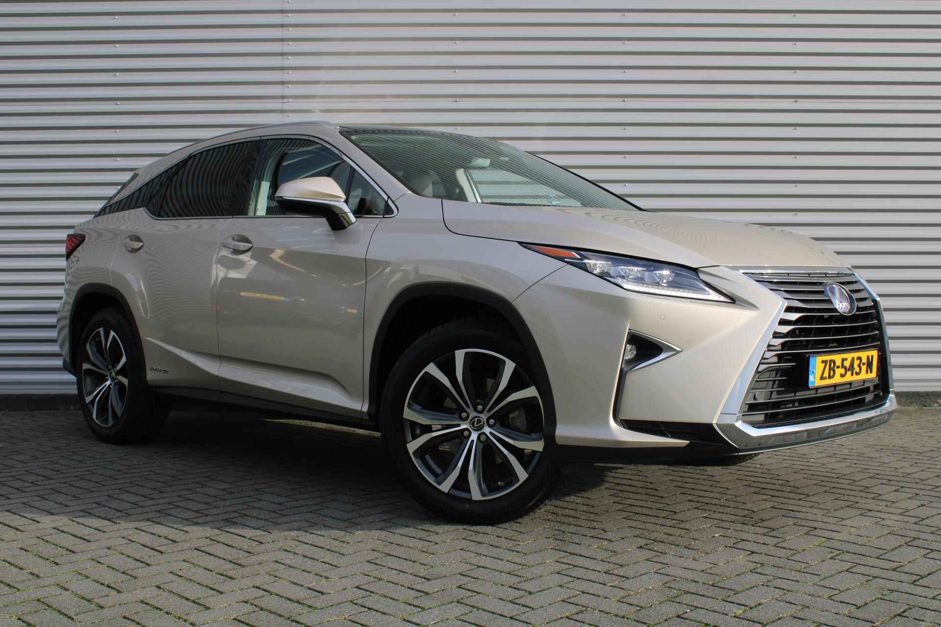 Lexus RX 450h 4WD Luxury Line | 20" LM | Navi | Camera | Leer | Schuif/kantel dak | Cruise | PDC | Zeer mooie auto | - 4/40