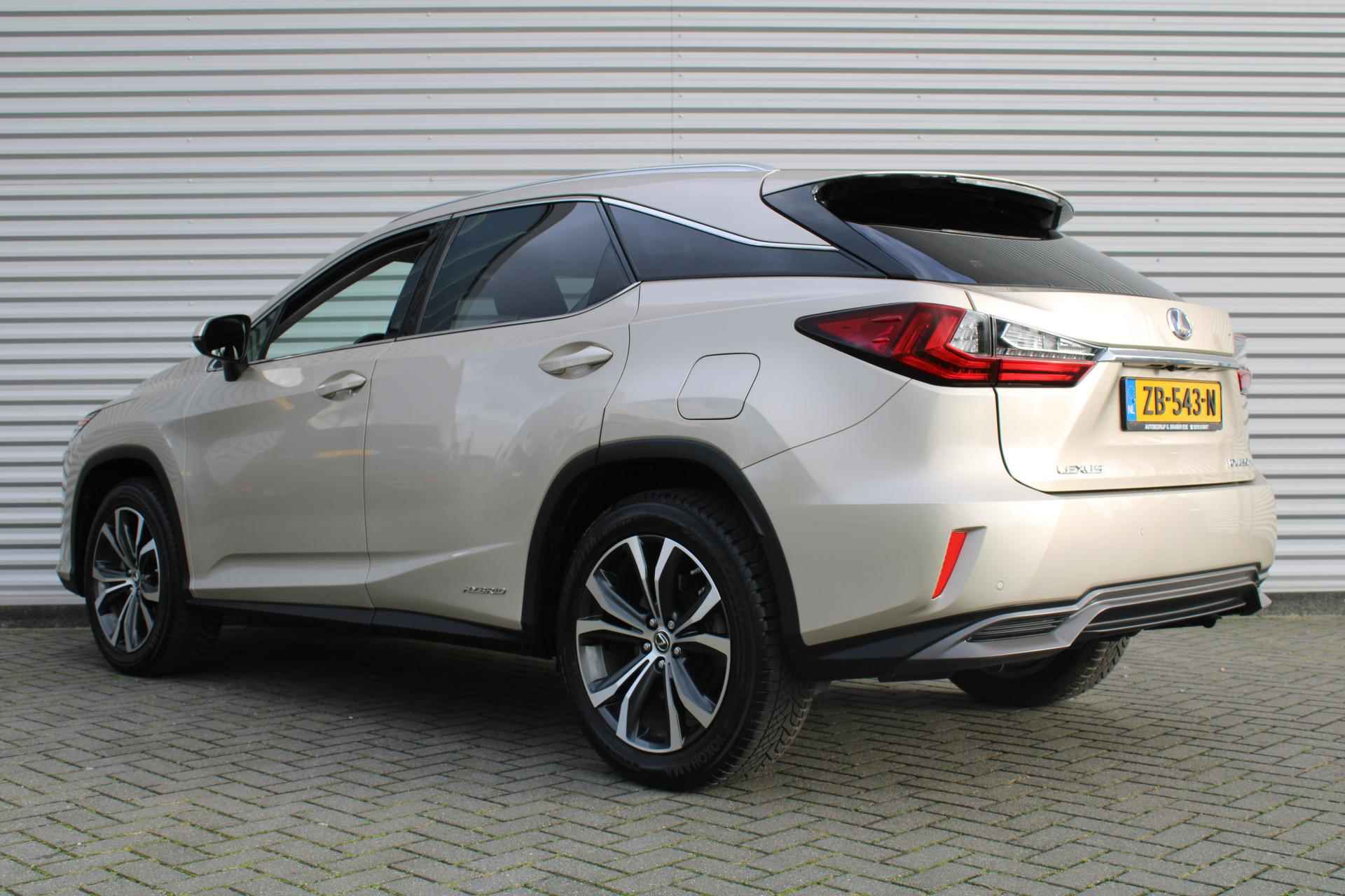 Lexus RX 450h 4WD Luxury Line | 20" LM | Navi | Camera | Leer | Schuif/kantel dak | Cruise | PDC | Zeer mooie auto | - 7/40