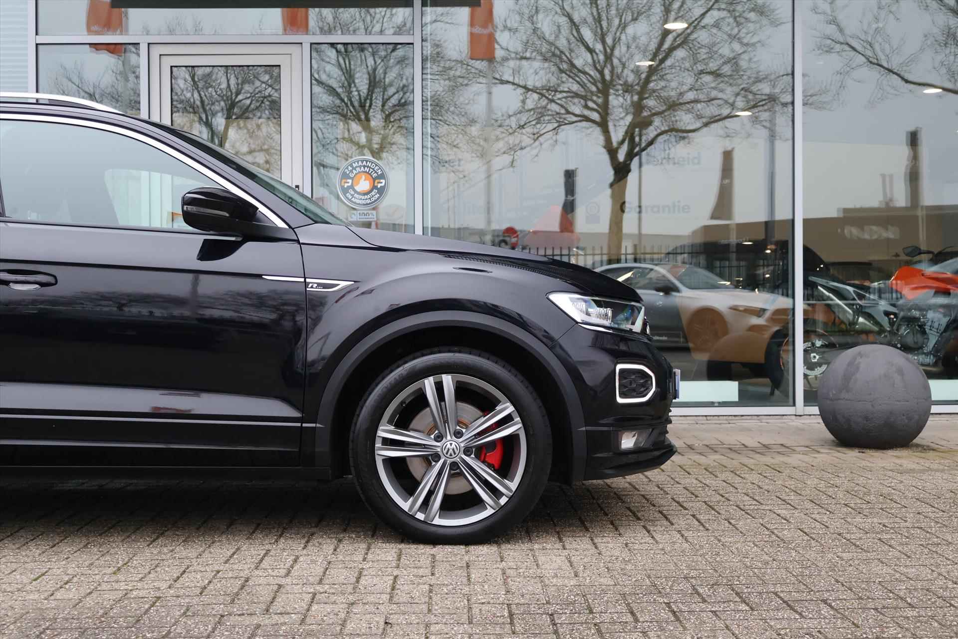 Volkswagen T-Roc 1.5 TSI R-LINE 150pk I Carplay | Virtual | DAB | Navigatie I Camera I ACC I Climate I - 13/40