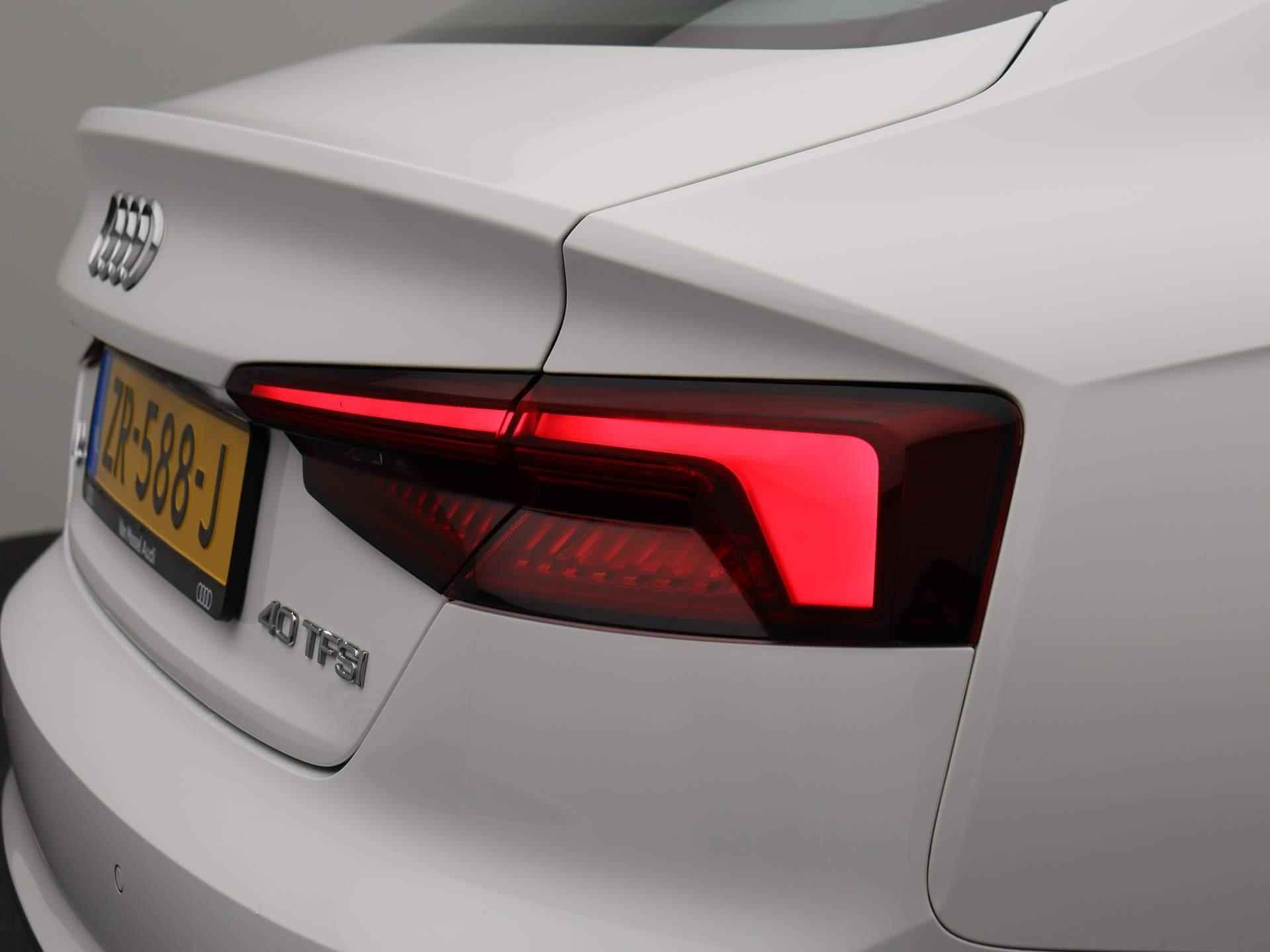 Audi A5 Sportback 40 TFSI S line  190 PK | Automaat | S-line exterieur | S-line interieur | LED  | Navigatie | lichtmetalen velgen | Electrisch zwenkbare trekhaak | Climate Control | Parkeersensoren | - 10/40