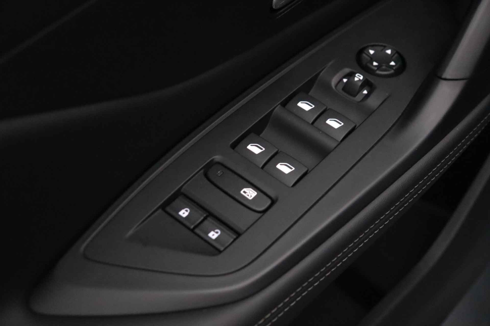 Peugeot 308 SW 1.2 PureTech Allure | Automaat | Camera | 4-Seizoensbanden | Adaptieve cruise control - 24/31