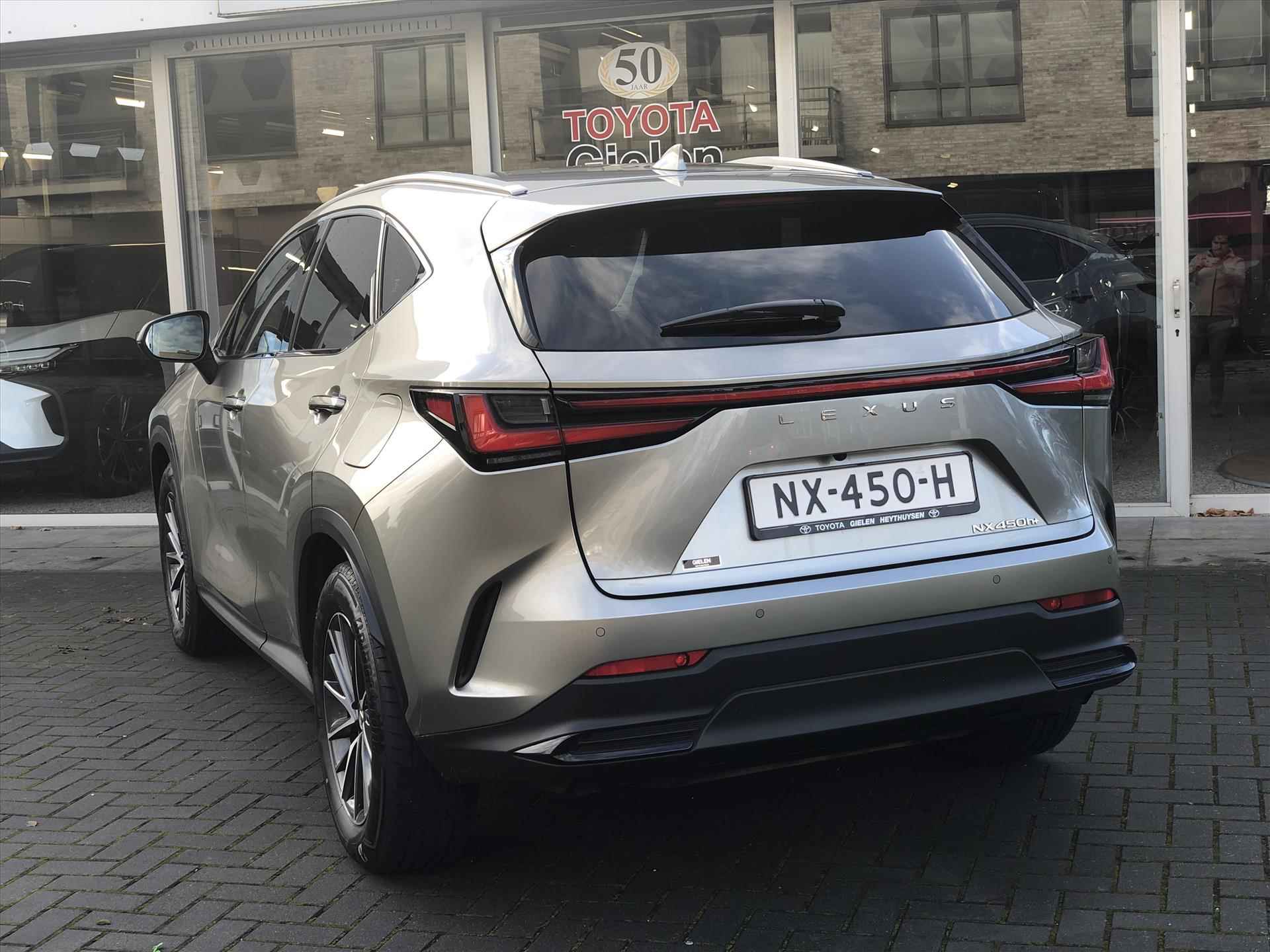 Lexus Nx 450h+ AWD Executive Line | Head up display, 360 camera, Groot scherm, Stoelventilatie, Stuurverwarming, Geheugenfunctie - 14/40