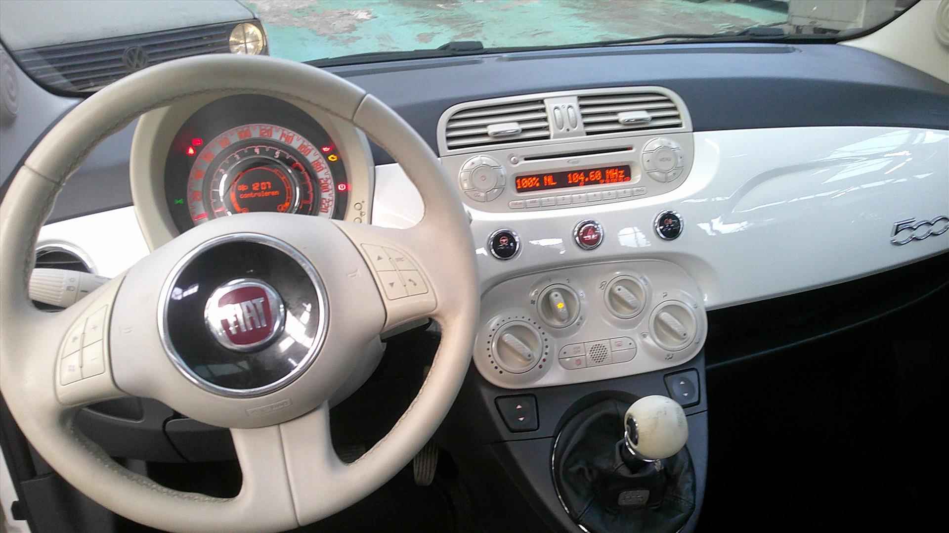 Fiat 500 1.2i Lounge - 8/13