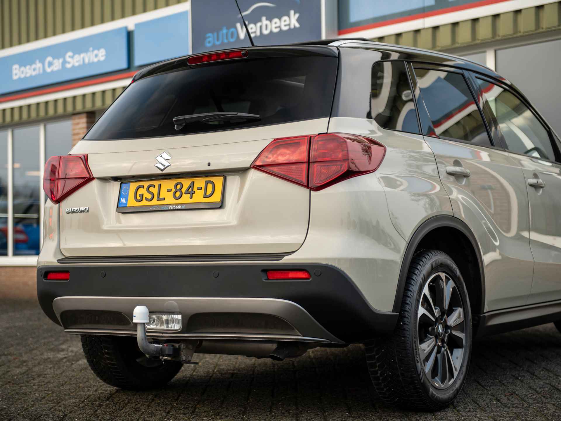 Suzuki Vitara 1.4 Boosterjet 140pk AllGrip Stijl | Dealeronderhouden! | Panoramadak | Trekhaak afneembaar | 4x4 | Navi | Camera | ACC | TwoTone | LED | Suzuki Safety System Pro - 48/48