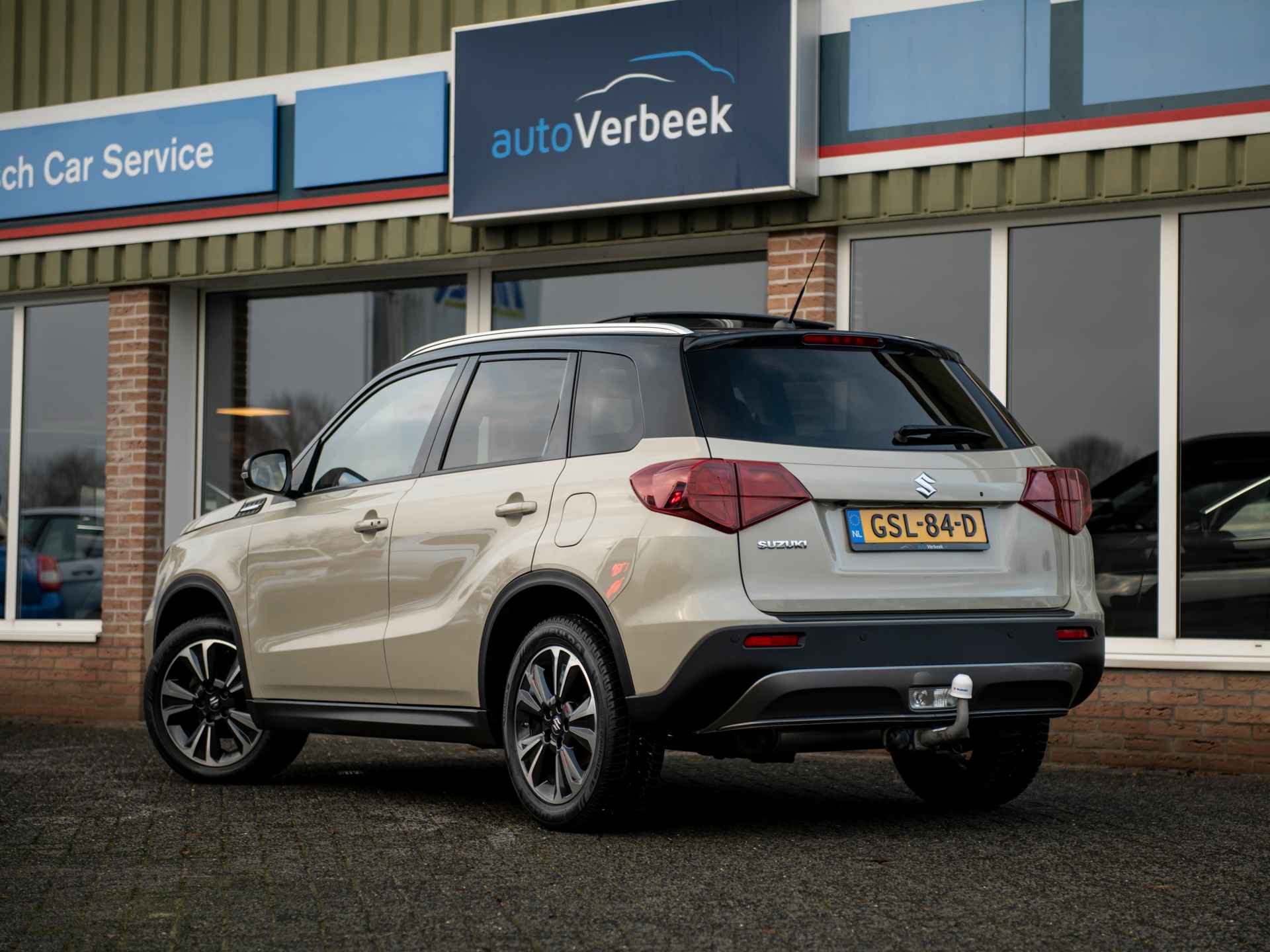 Suzuki Vitara 1.4 Boosterjet 140pk AllGrip Stijl | Dealeronderhouden! | Panoramadak | Trekhaak afneembaar | 4x4 | Navi | Camera | ACC | TwoTone | LED | Suzuki Safety System Pro - 8/48