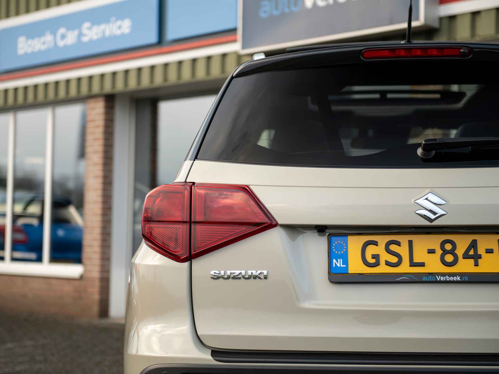 Suzuki Vitara 1.4 Boosterjet 140pk AllGrip Stijl | Dealeronderhouden! | Panoramadak | Trekhaak afneembaar | 4x4 | Navi | Camera | ACC | TwoTone | LED | Suzuki Safety System Pro - 33/48