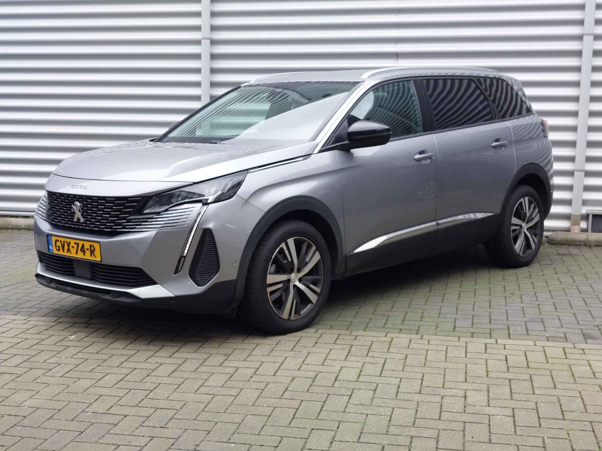 Peugeot 5008 SUV 130 Allure  7 P. Clima/Nav/Cam - 3/39