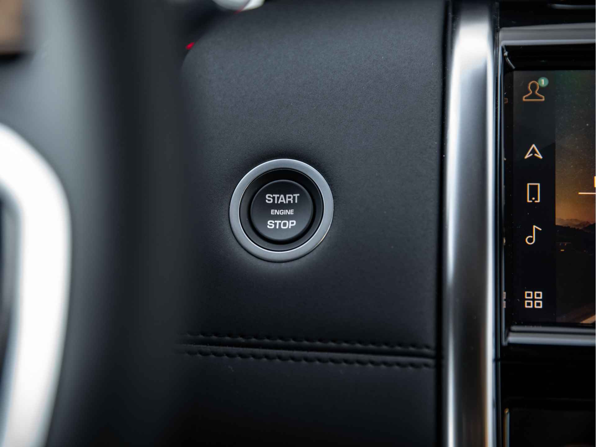 Land Rover Discovery Sport P200 S | Surround Camera | Stoelverwarming | Elektrische Achterklep | - 33/56