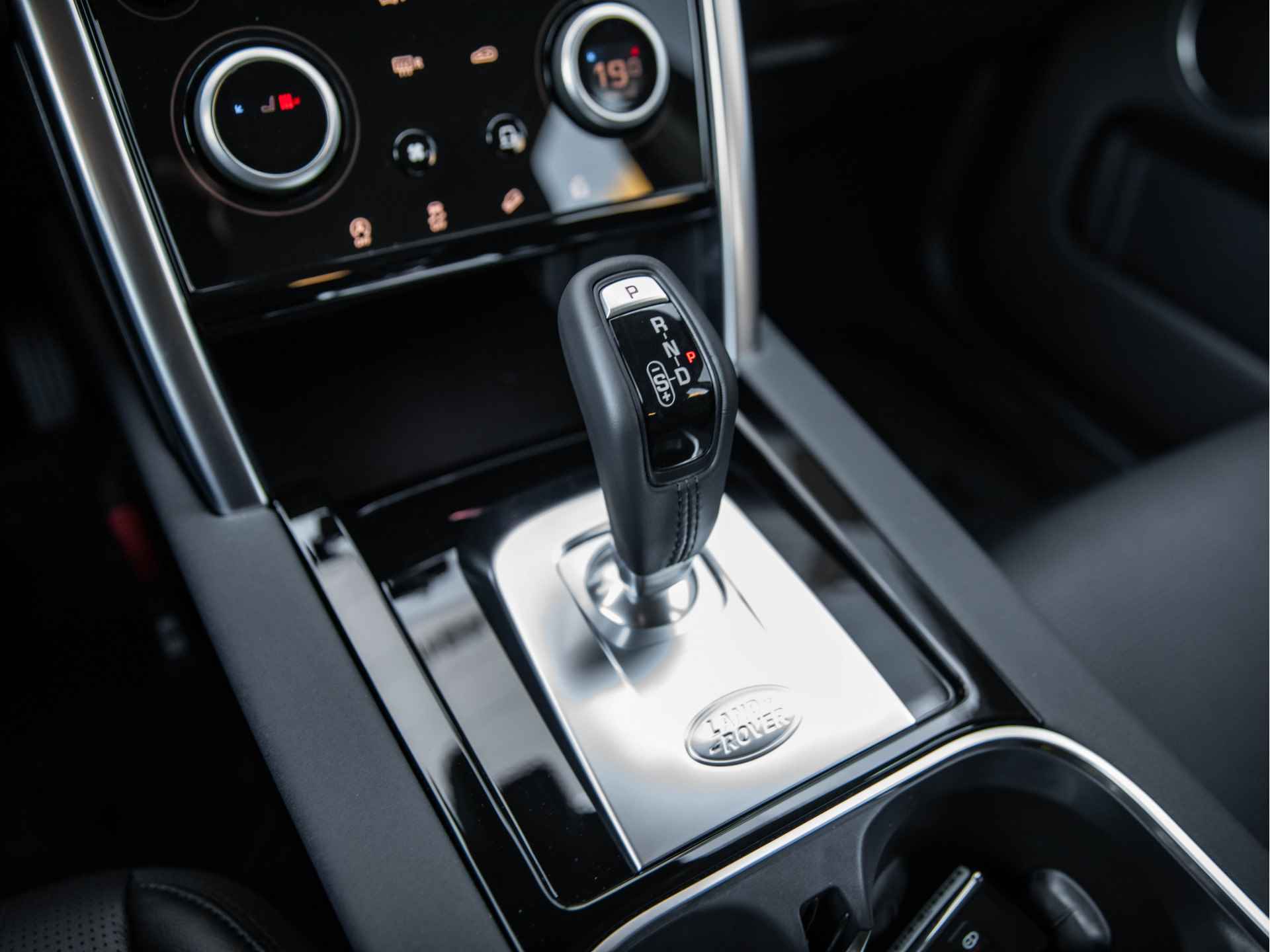 Land Rover Discovery Sport P200 S | Surround Camera | Stoelverwarming | Elektrische Achterklep | - 42/56
