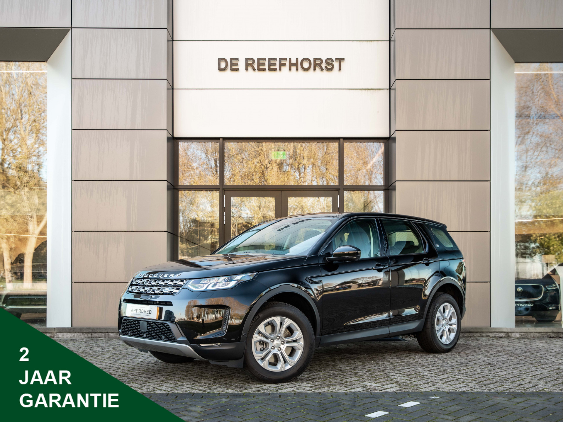 Land Rover Discovery Sport P200 S | Surround Camera | Stoelverwarming | Elektrische Achterklep | bij viaBOVAG.nl