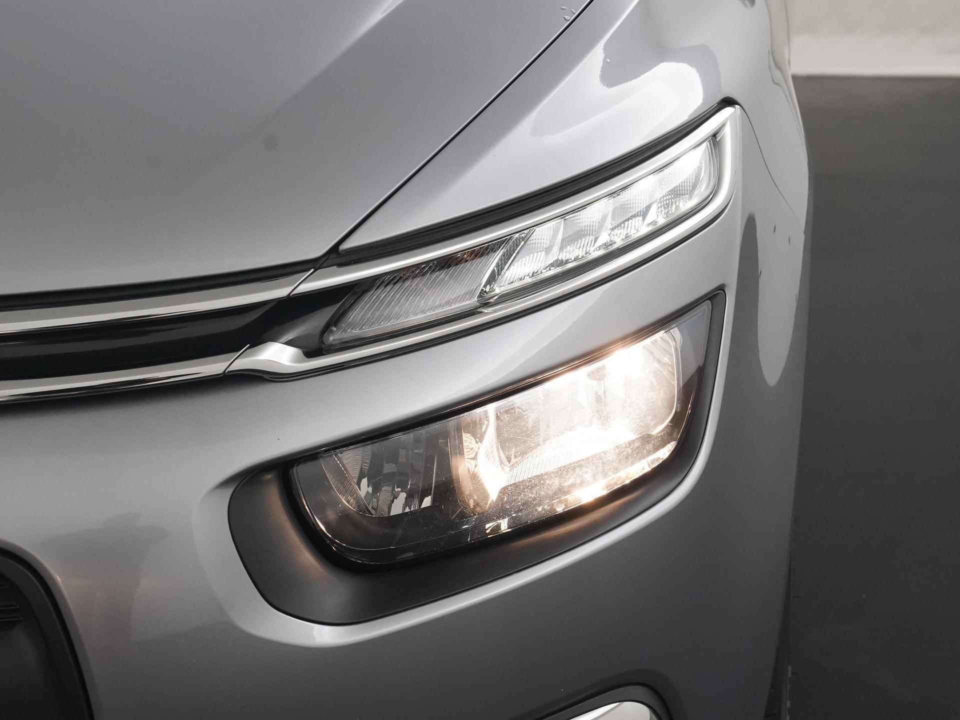 Citroen Grand C4 SpaceTourer 1.2 PureTech Business Automaat | 7 Persoons | Stoelverwarming | Zondag Open! - 20/37