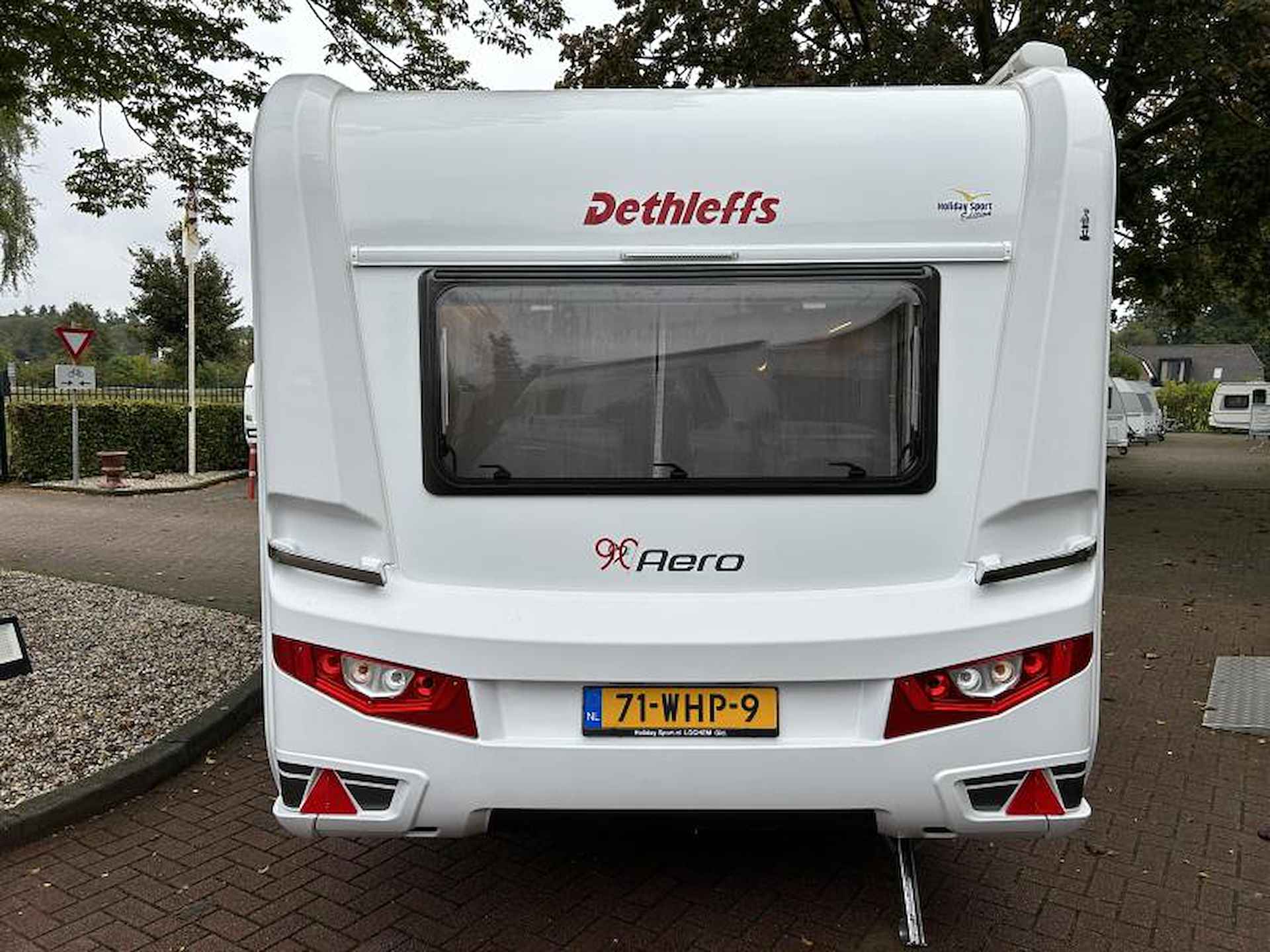 Dethleffs Aero 470 EL ENKELE BEDDEN MOVER - 4/13