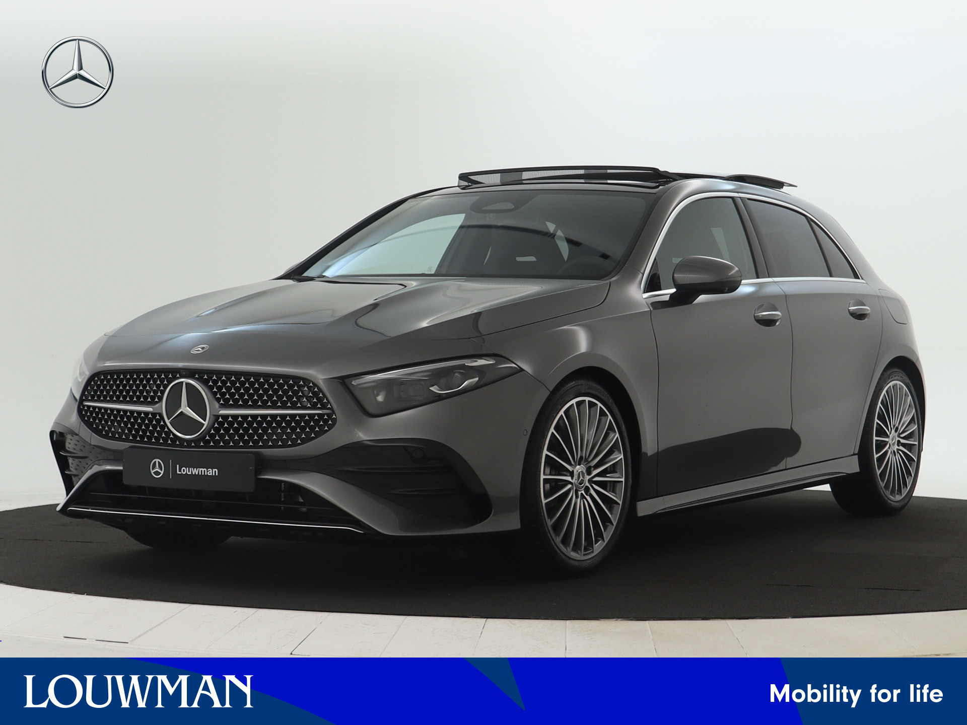 Mercedes-Benz A-Klasse 180 AMG Line Plus LIMITED Edition | Parkeerpakket met 360°-camera | Antidiefstalpakket URBAN GUARD PLUS | KEYLESS GO | MULTIBEAM LED | Extra USB-poorten | Spiegelpakket | Dodehoekassistent |