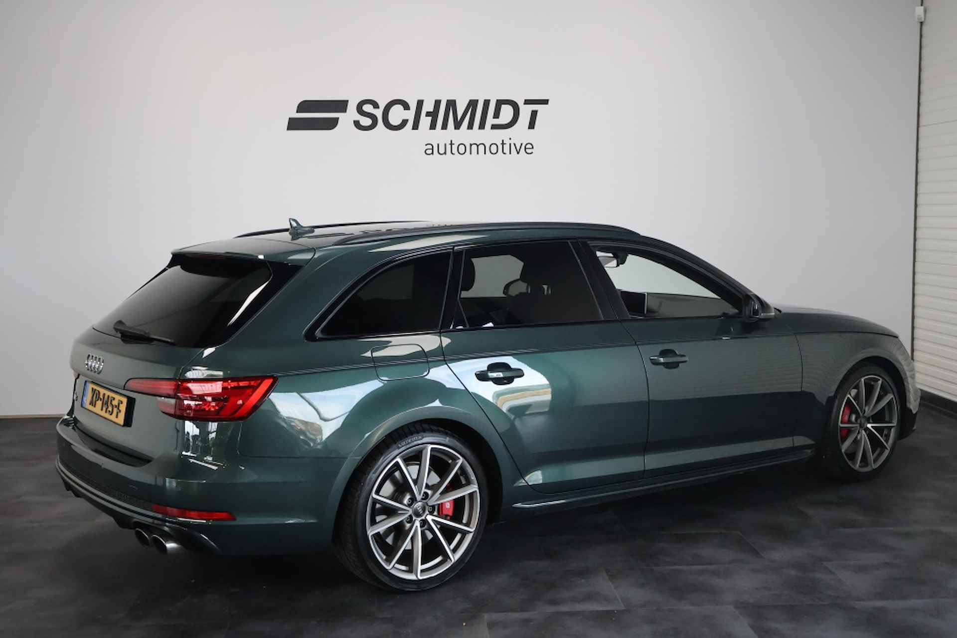 Audi A4 Avant 3.0 TFSI S4 Quattro Pro-Line Plus | GOTLANDGRUEN - 4/35