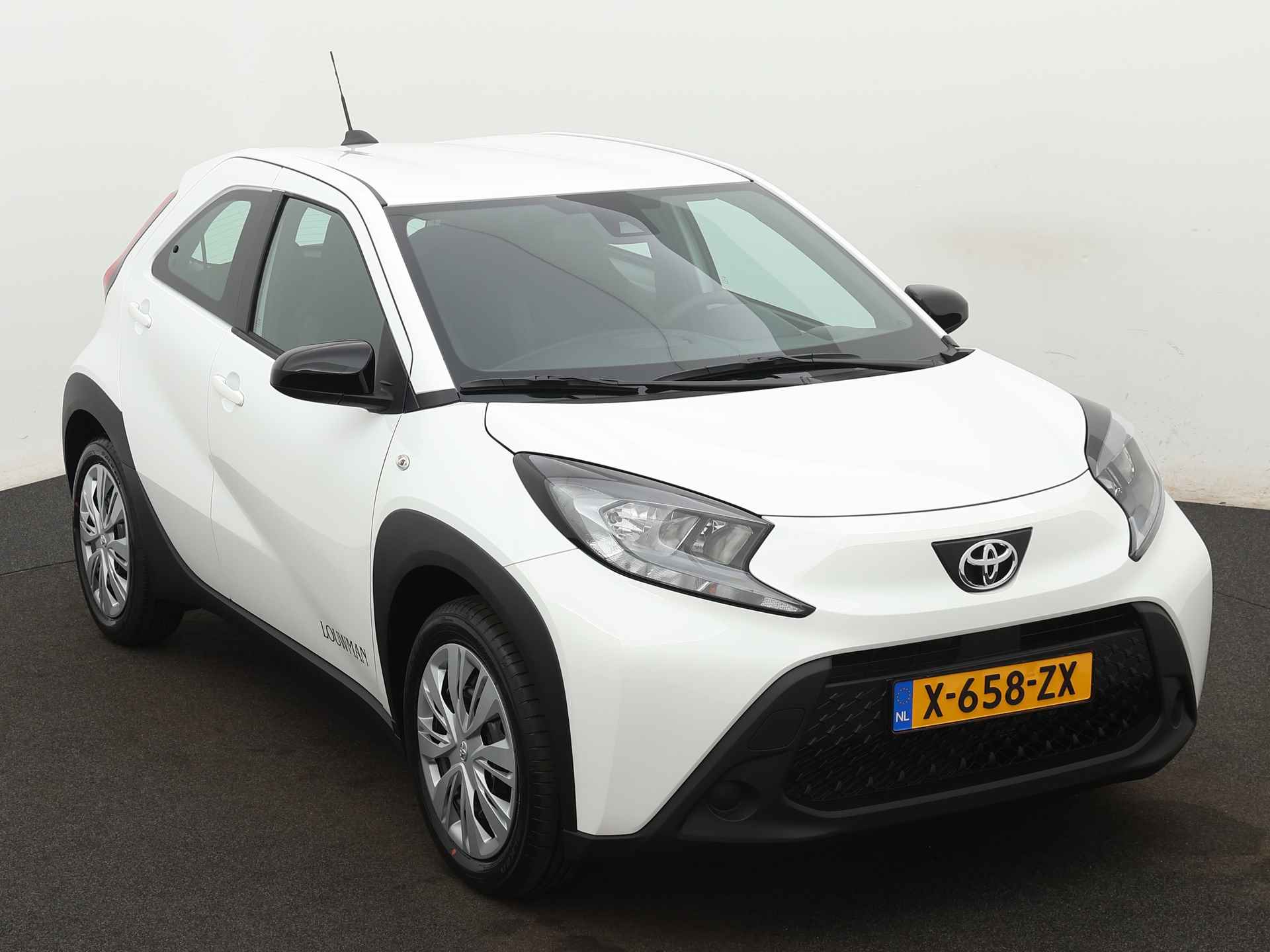 Toyota Aygo X 1.0 VVT-i MT play | Nieuw model | - 29/41