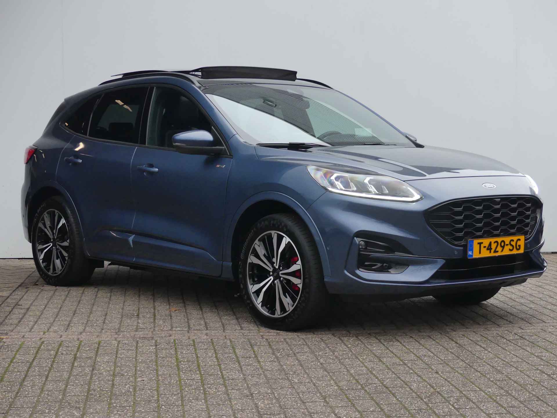 Ford Kuga 2.5 PHEV 225PK ST-Line X | AGR-STOELEN | TREKHAAK | ADAPTIVE CRUISE | STOEL/STUUR & VOORRUITVERWARMING | 19'' LMV | HEAD-UP DISP - 5/44