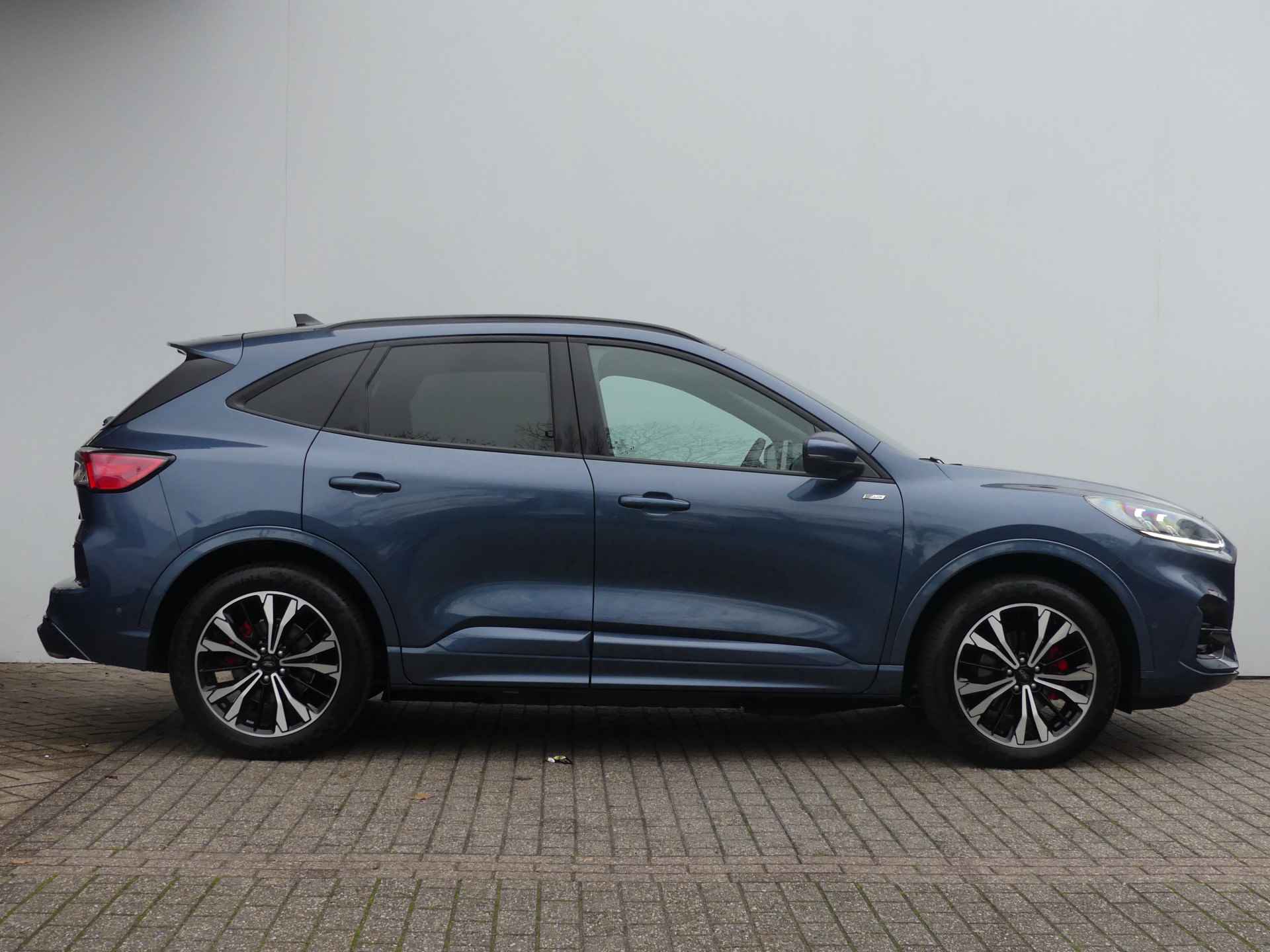 Ford Kuga 2.5 PHEV 225PK ST-Line X | AGR-STOELEN | TREKHAAK | ADAPTIVE CRUISE | STOEL/STUUR & VOORRUITVERWARMING | 19'' LMV | HEAD-UP DISP - 39/44