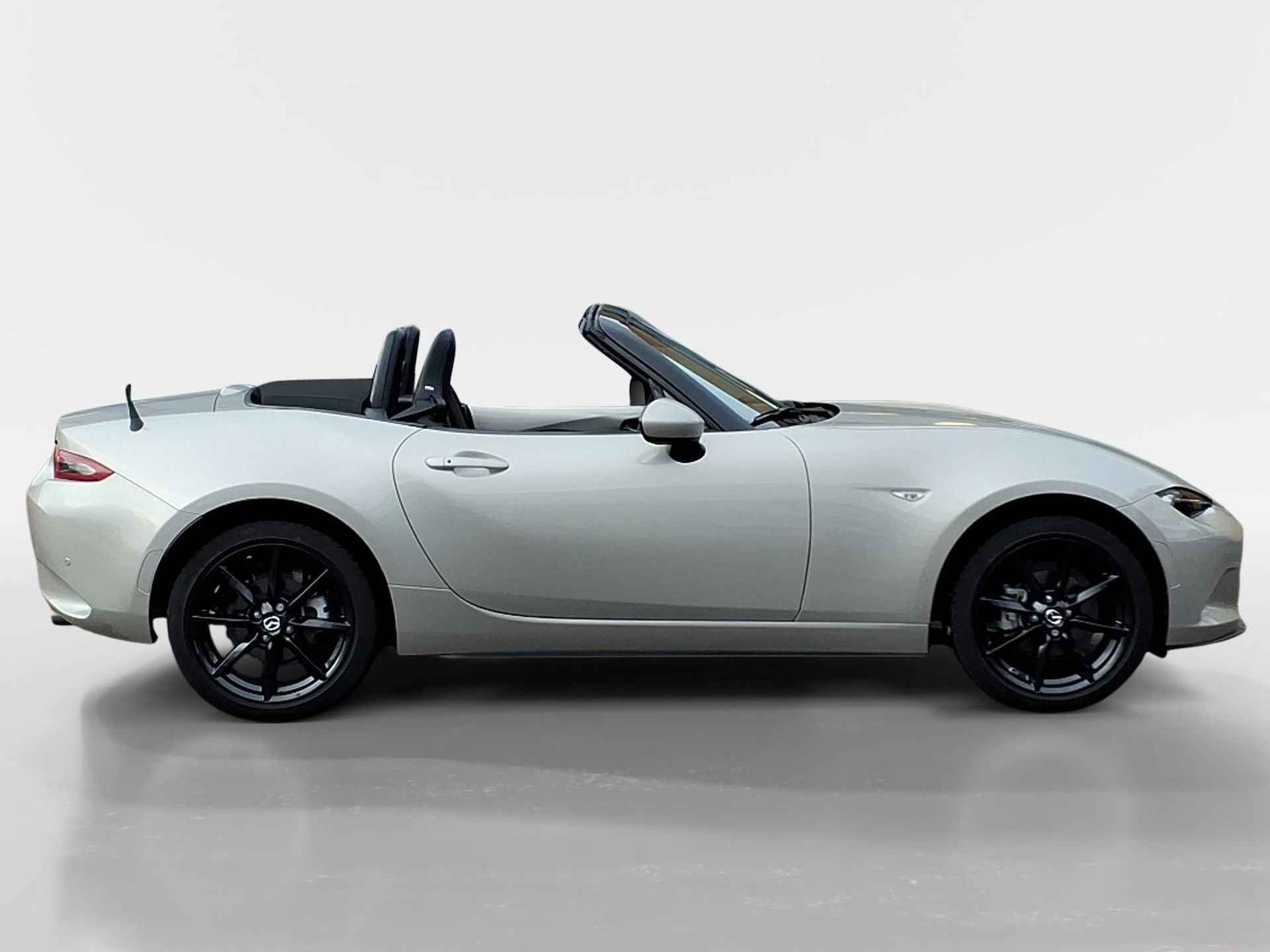 Mazda MX-5 1.5 SkyActiv-G 132 Luxury | Airco | ECC | Navigatie | PDC | LMV | - 3/26