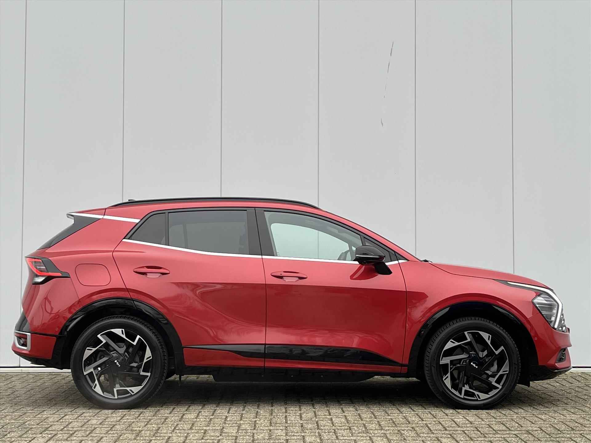 KIA Sportage 1.6 T-GDi 265pk PHEV 4WD GT-Line | Automaat | Stoelverwarming Voor & Achter | Stoelkoeling Voor | Stuurwielverwarming | Schuif- kantel dak | Keyless | - 4/72