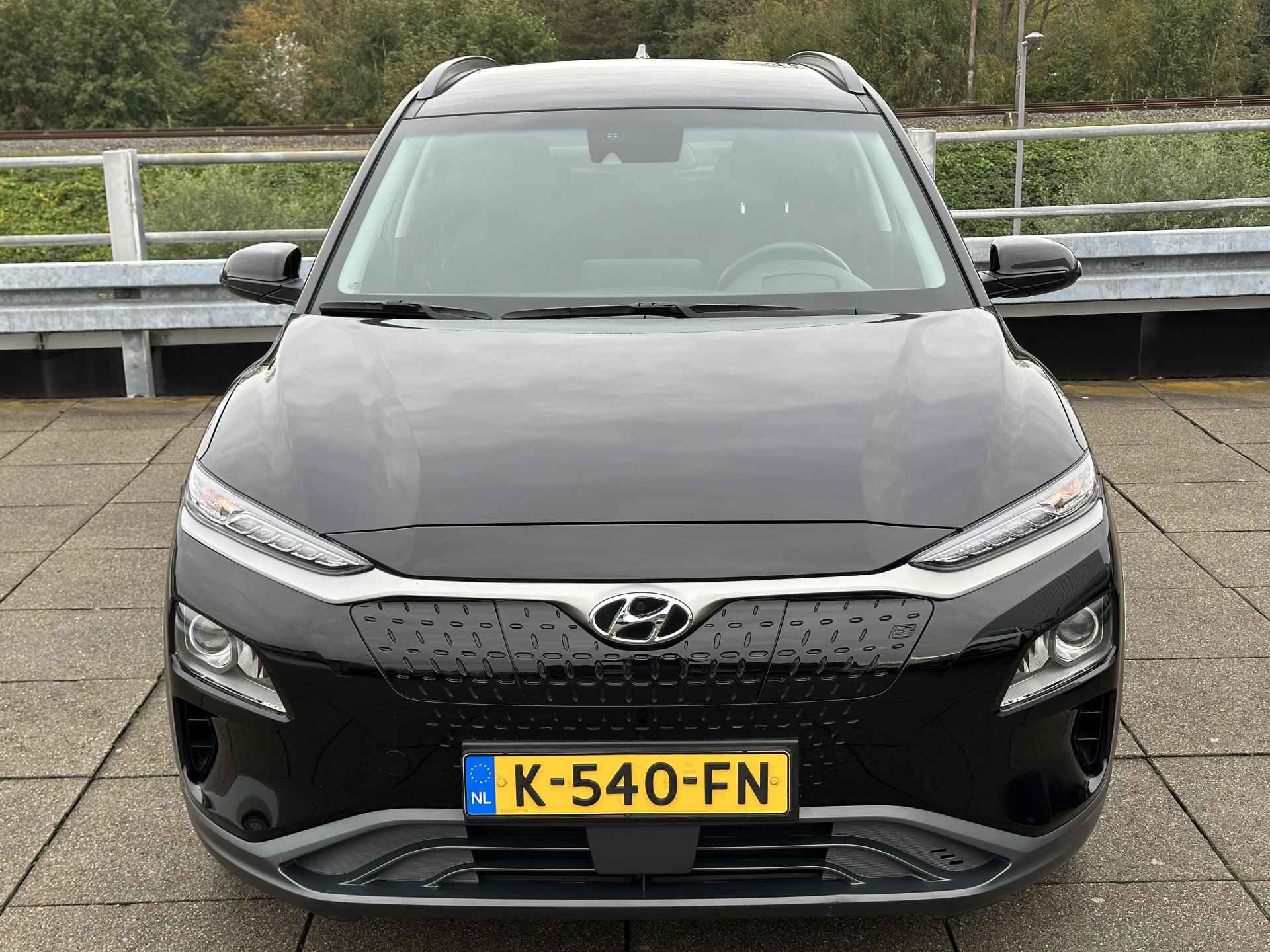 Hyundai KONA EV Fashion 64 kWh | Krell Audio | Navigatie | Climate Control Rijklaarprijs! - 6/43