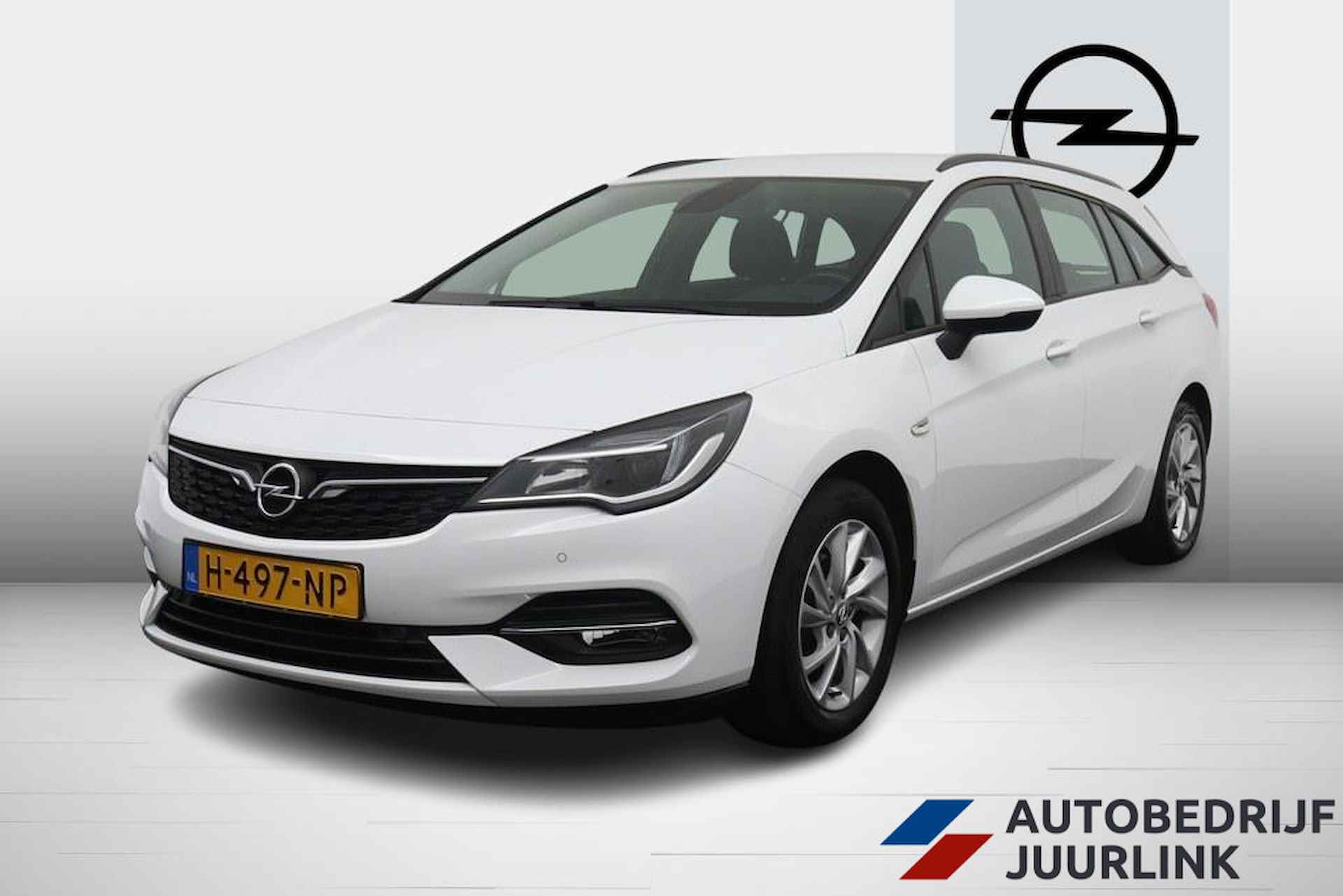 Opel Astra Sports Tourer 1.2 Edition Trekhaak/Camera/Ecc/Navi/Apple - 1/33