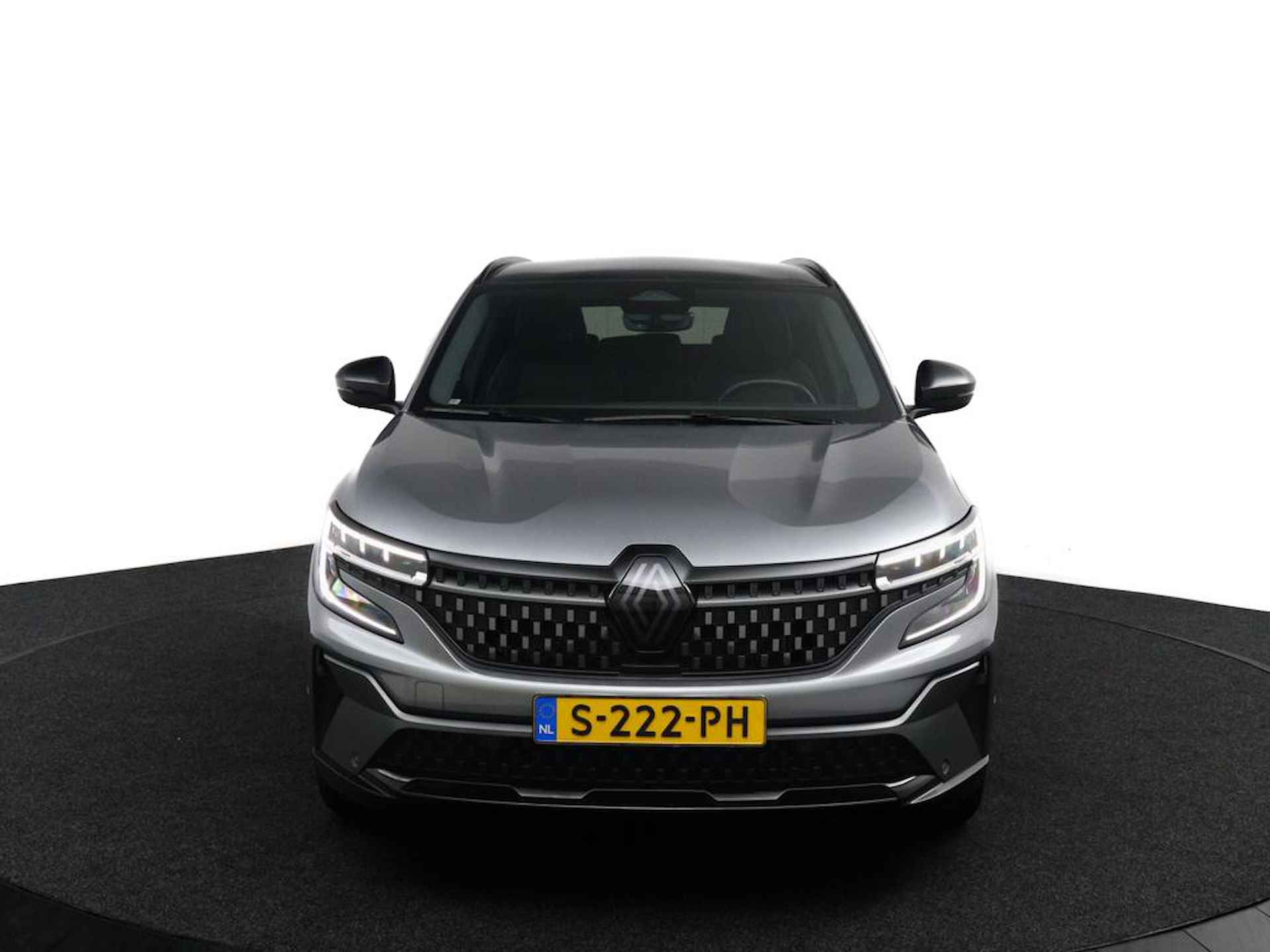 Renault Austral 1.2 E-Tech Hybrid 200 Techno Esprit Alpine | Achteruitrij camera | Stoelverwarming | Verwarmbare voorruit | Stuurwiel verwarming | Elektrisch verstelbare stoelen | Panorama dak | - 9/48