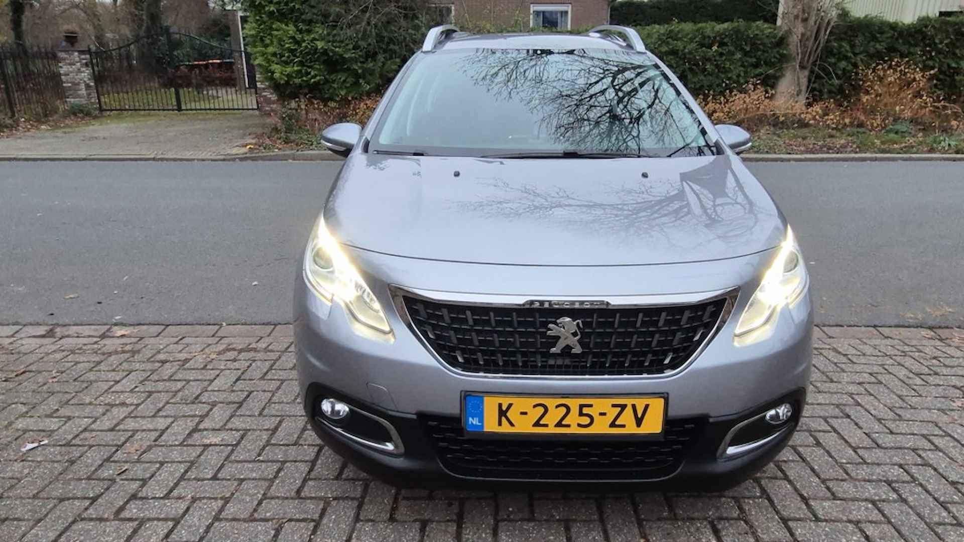 PEUGEOT 2008 1.2 Pure Tech Allure*Trekhaak*Navigatie* - 5/24