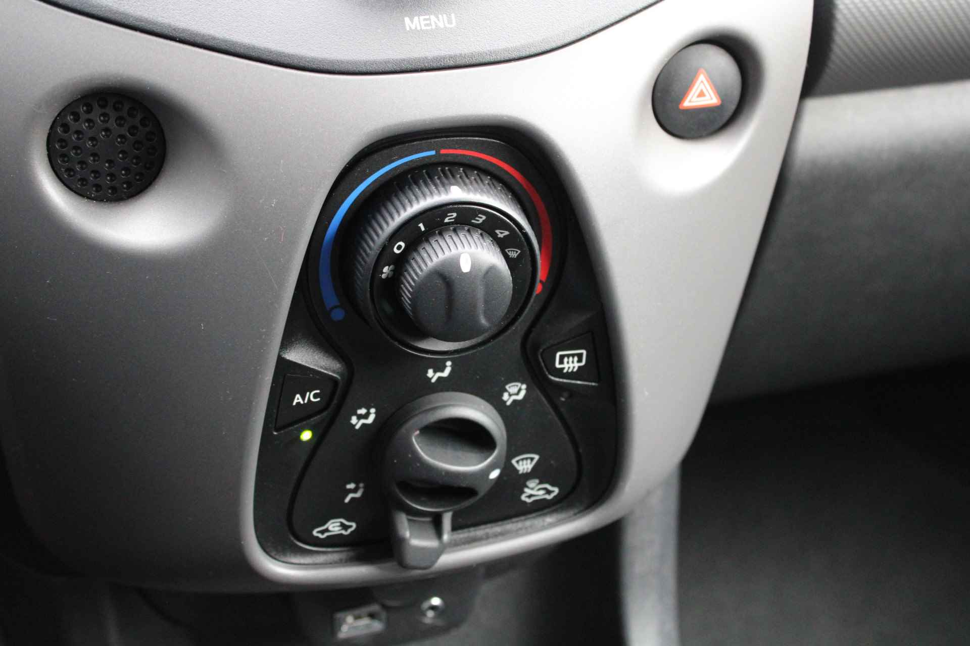 Peugeot 108 5drs 1.0 e-VTi Active | Airconditioning | Bluetooth | LED | Mistlampen | - 15/22