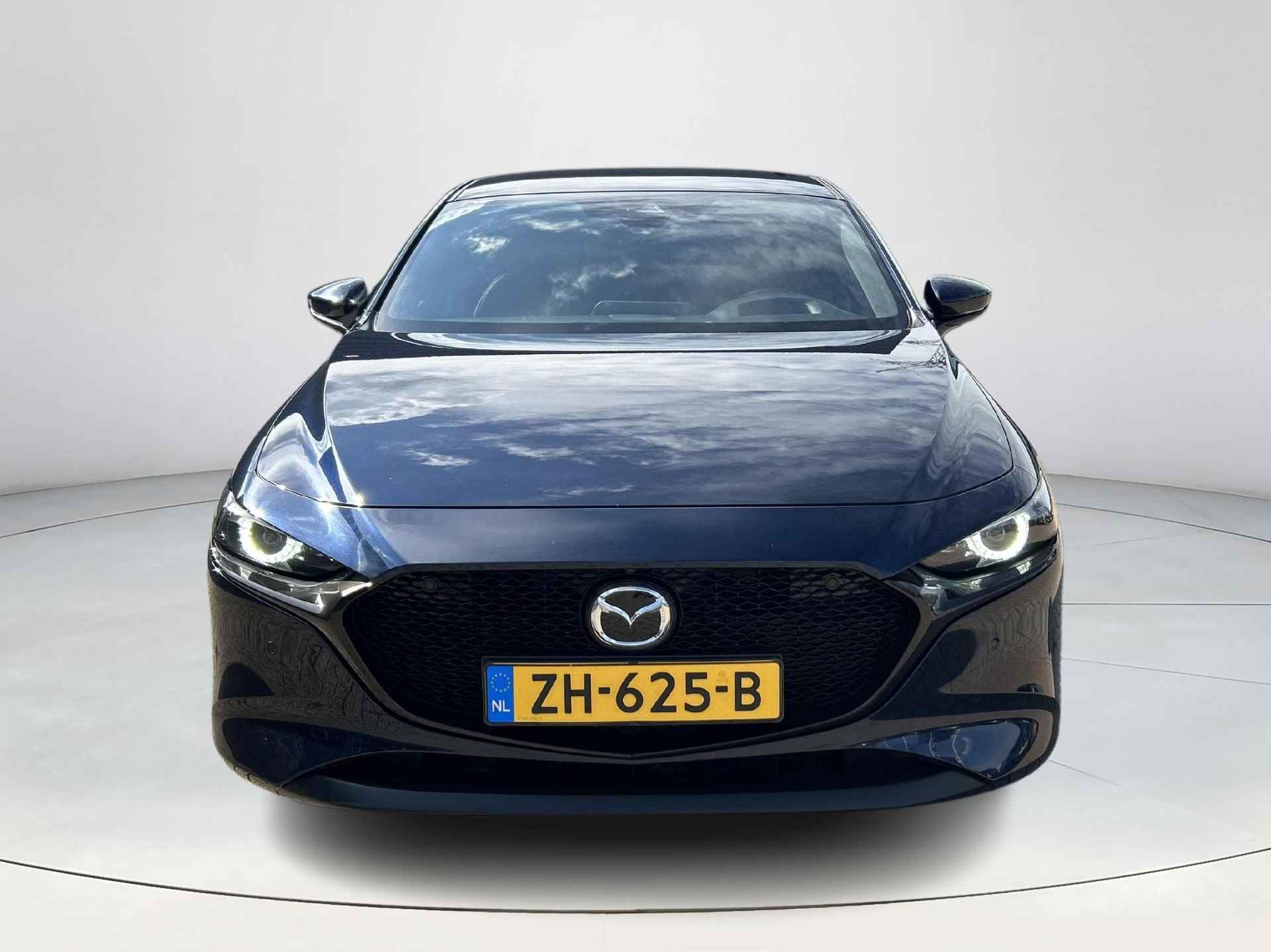 Mazda 3 2.0 e-SkyActiv-G M Hybrid 122 Luxury Bose | Rijklaarprijs! | Leder + Memory Seat | Adaptive Cruise Control | Climate | Navi | 18"LM velgen | Inclusief 12 mnd Bovag-Garantie! | - 10/25