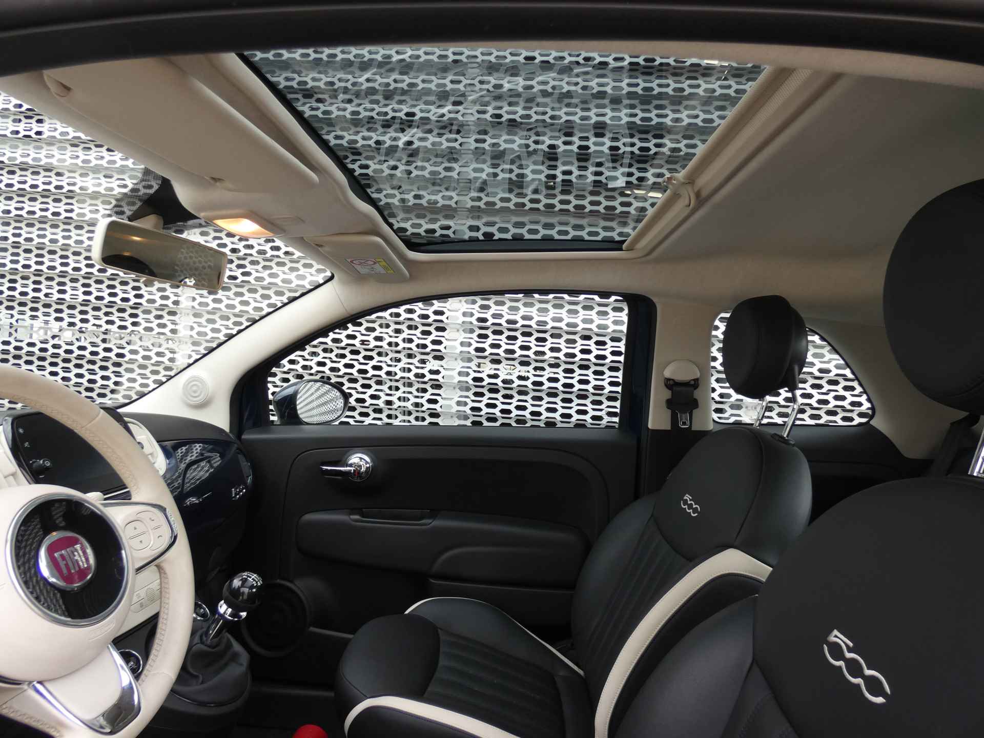Fiat 500 1.0 Hybrid Dolcevita ! Panoramadak | leder interieur | Cruise Control | Navigatie | Parkerhulp ! - 10/29