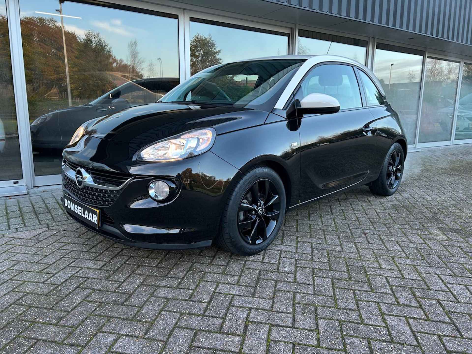 Opel Adam