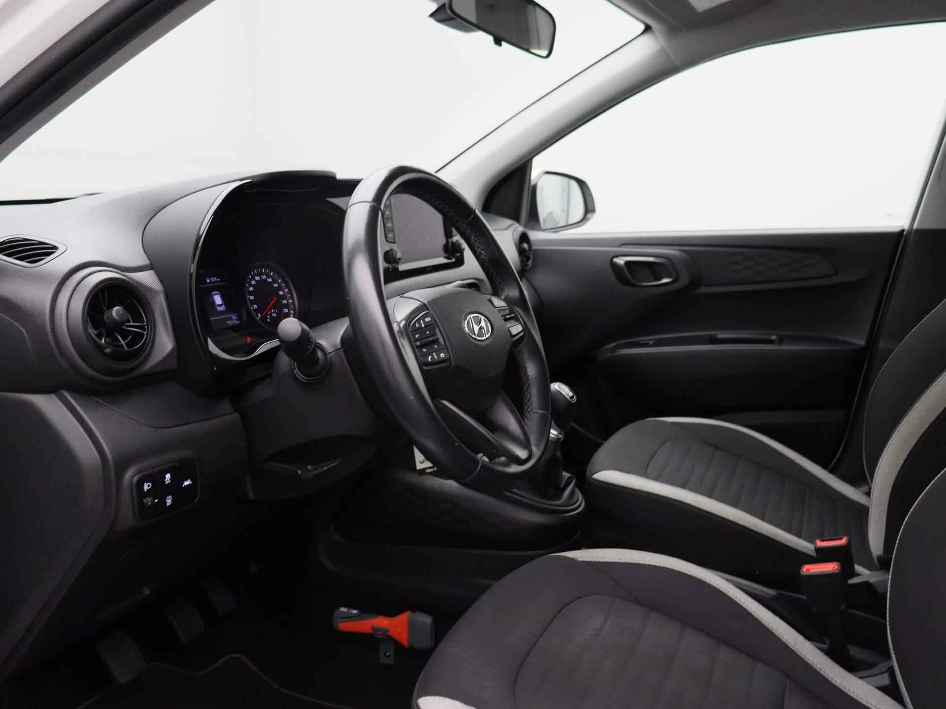 Hyundai i10 1.0 Comfort Smart | Navigatie | Camera | Airco | Cruise Control | DAB | Isofix | - 29/39