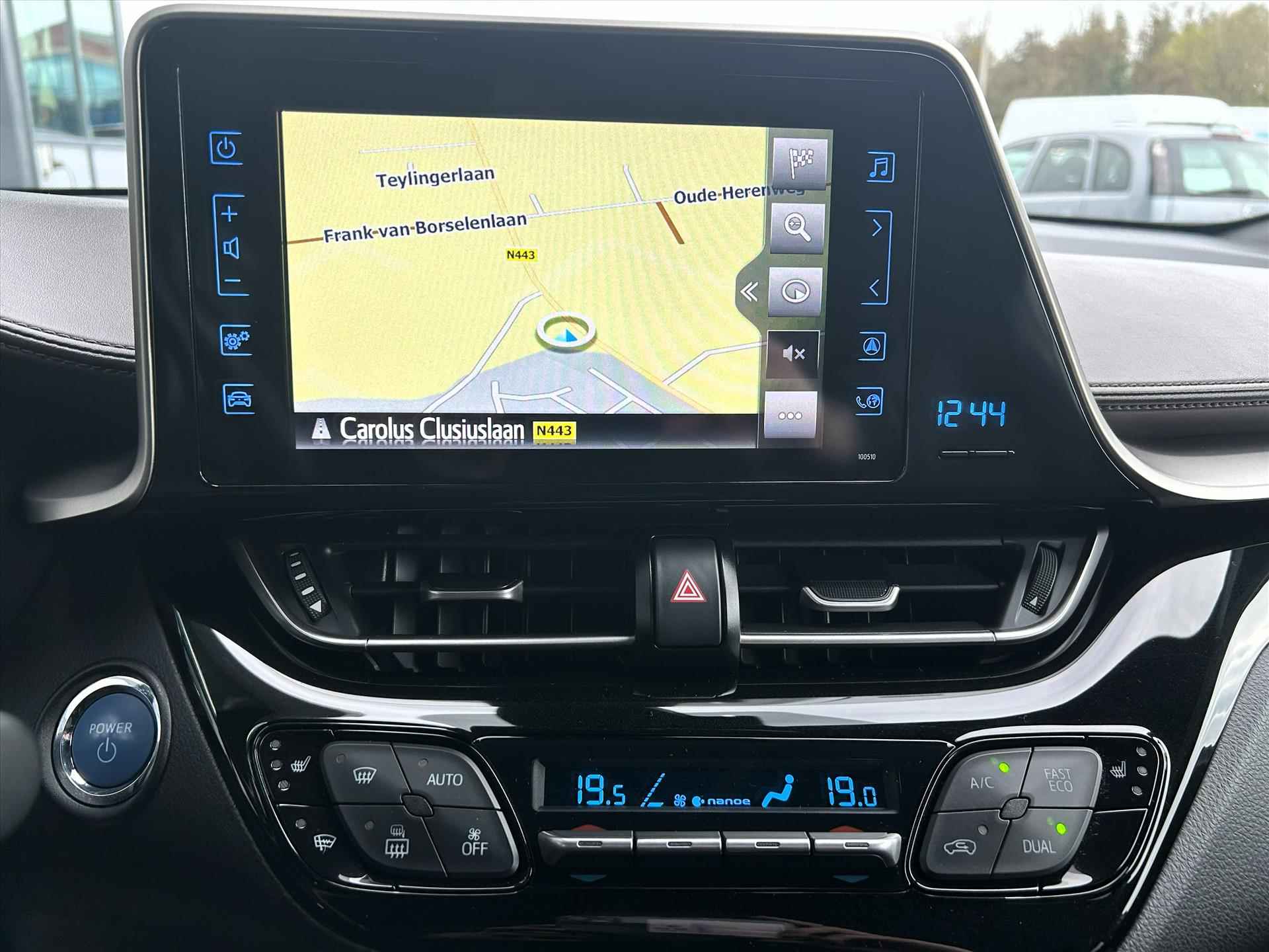 Toyota C-Hr 1.8 Hybrid 122pk, Carplay, Winterpakket, Camera - 19/37