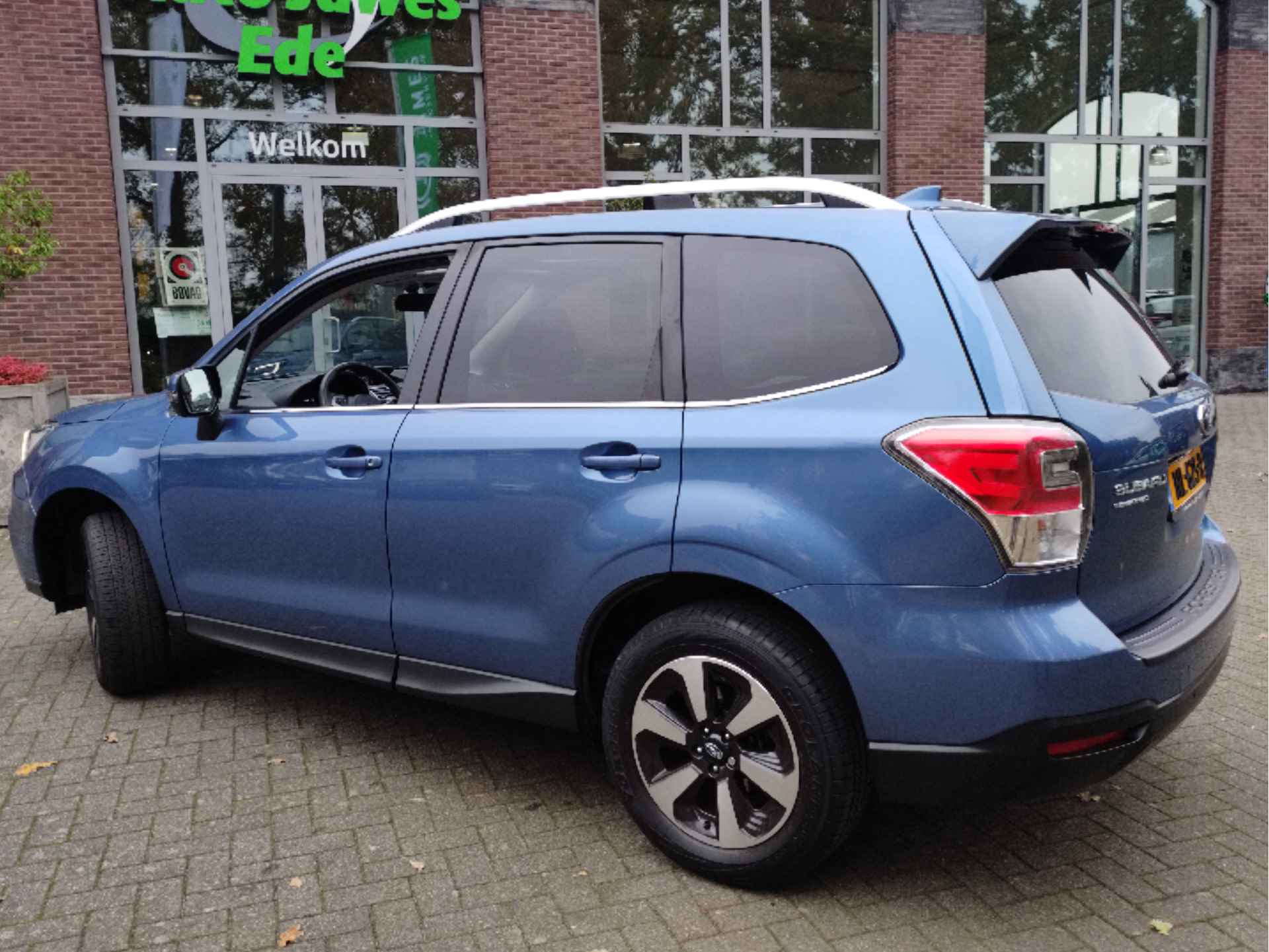 Subaru Forester 2.0 Premium Leder - Panoramadak - Achteruitrijcamera - Dealer OH - NL auto - 5/31