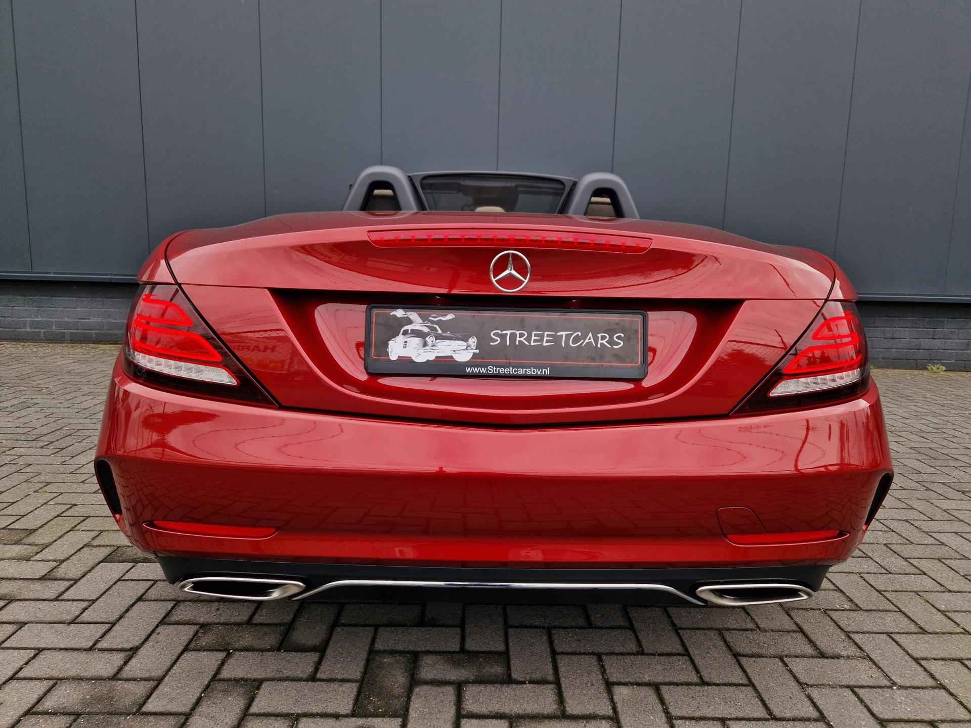 Mercedes-Benz SLC 300 AMG /Pano/Led/Airscarf/incl.BTW!/33dkm!!! - 16/45