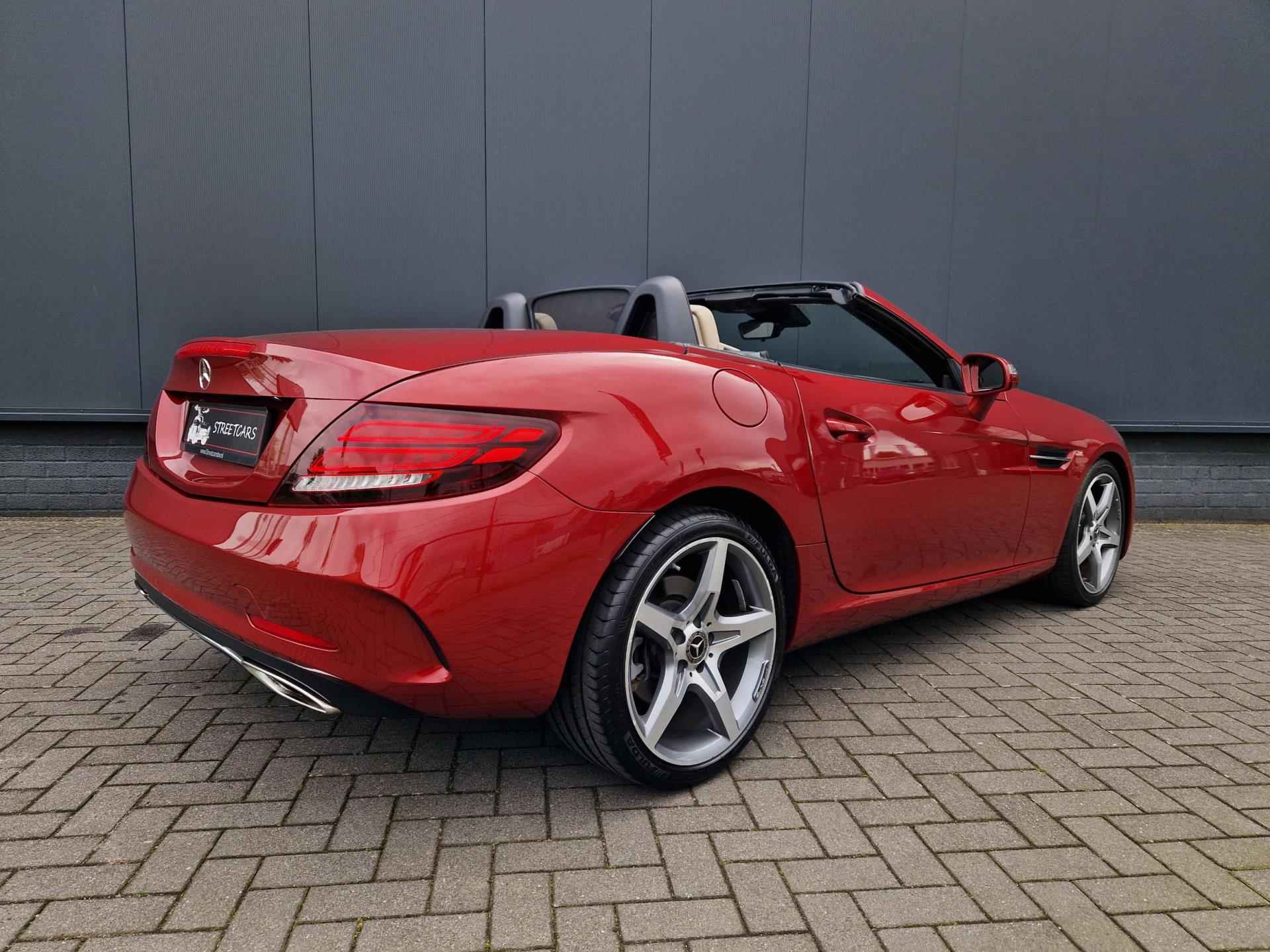 Mercedes-Benz SLC 300 AMG /Pano/Led/Airscarf/incl.BTW!/33dkm!!! - 33/45