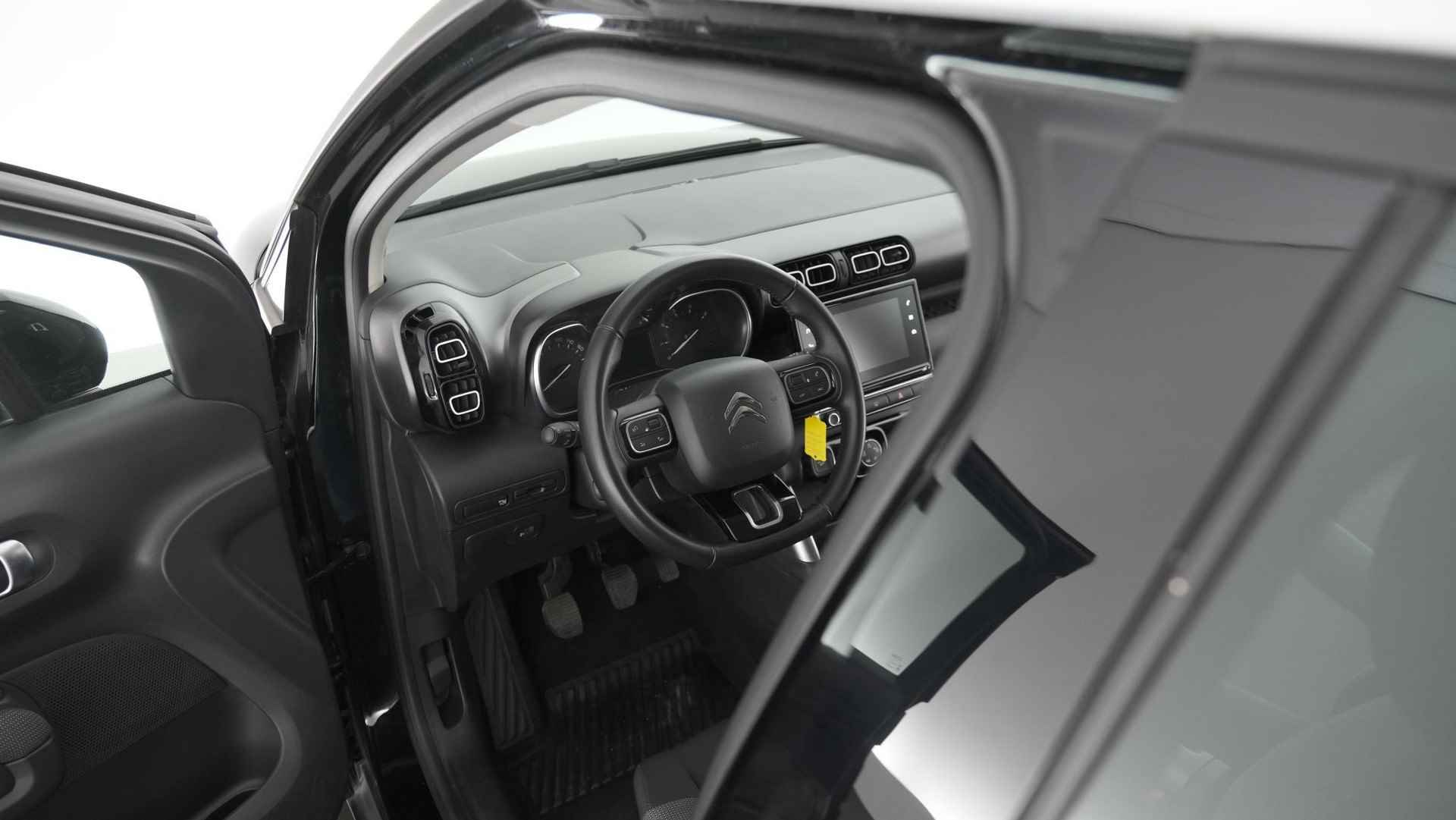 Citroen C3 Aircross PureTech 110 S&S Shine | Camera | Apple Carplay | Parkeersensoren - 3/63