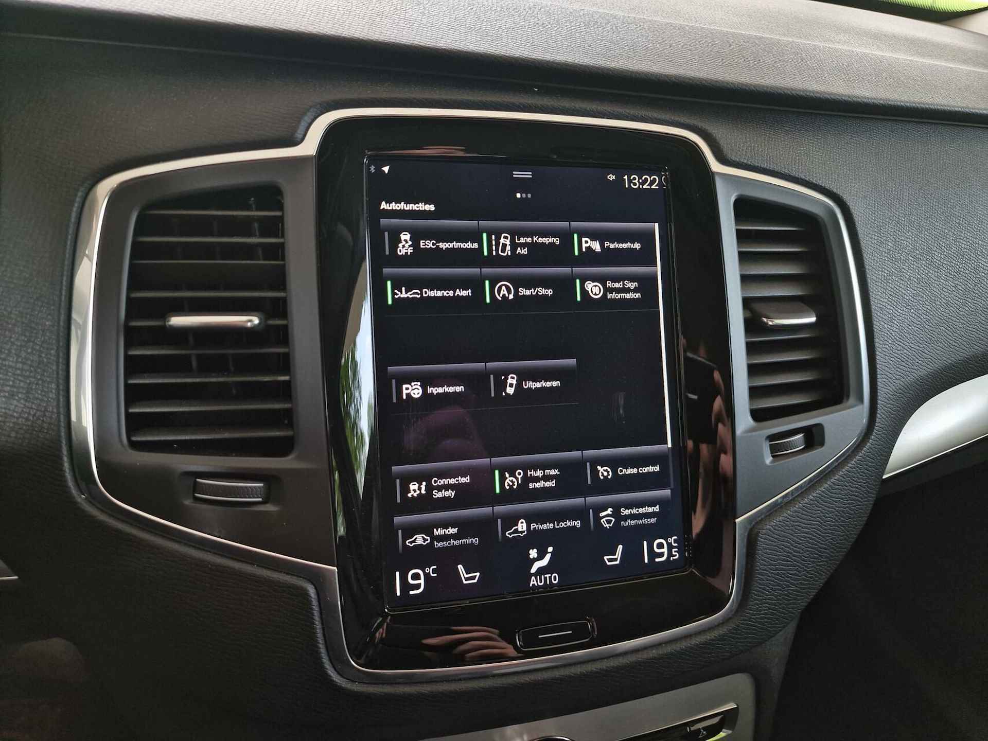 Volvo XC90 2.0 T5 AWD Momentum|7-persoons|Automaat|Leer|Led|19-inch|carplay|Camera| - 15/19