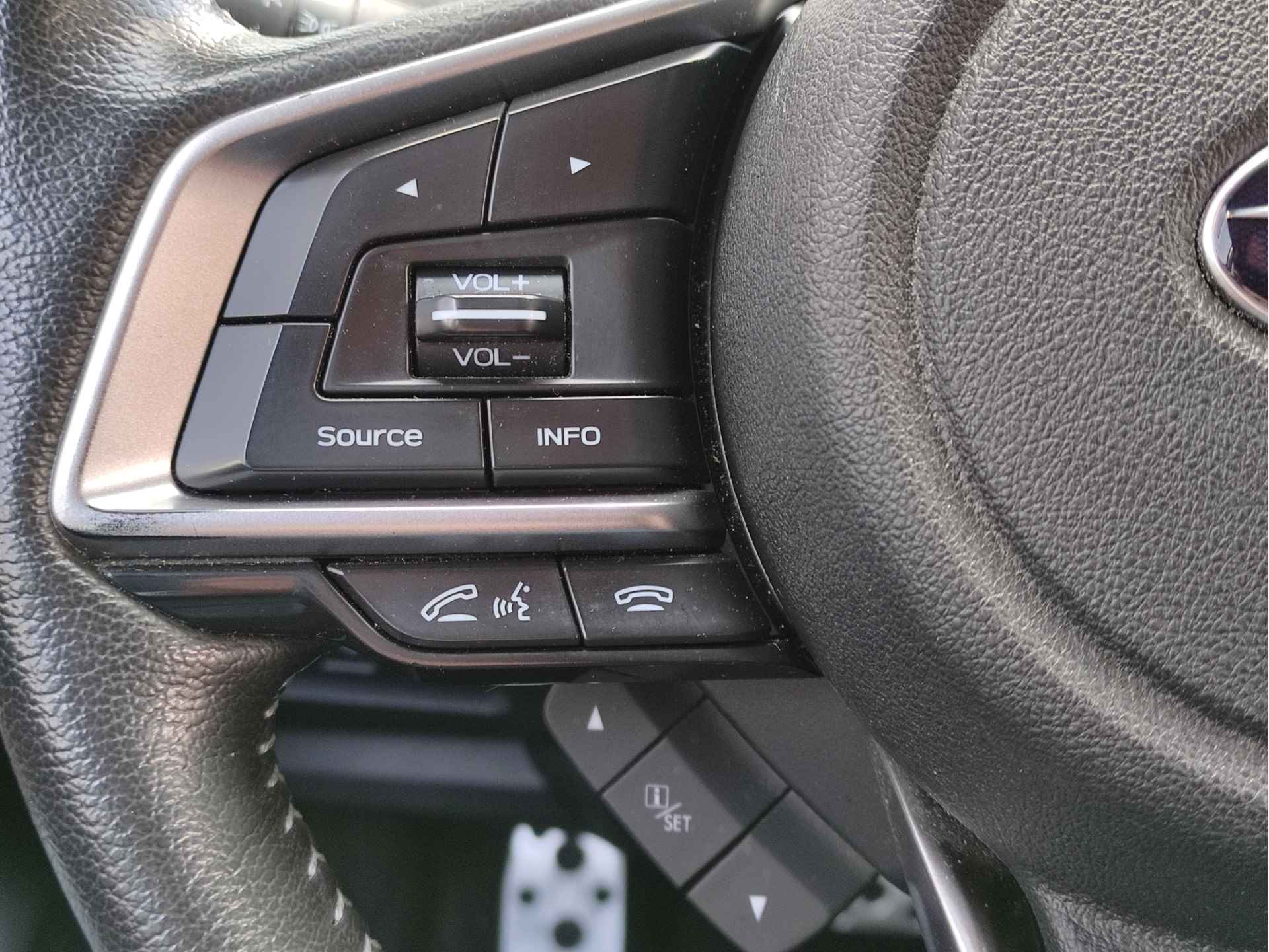 Subaru Forester 2.0i e-BOXER Premium Afn.trekhaak - Leder - Stoel+Stuurwielverwarming - P.sensoren V+A - Achteruitrijcamera - NL auto - 19/38