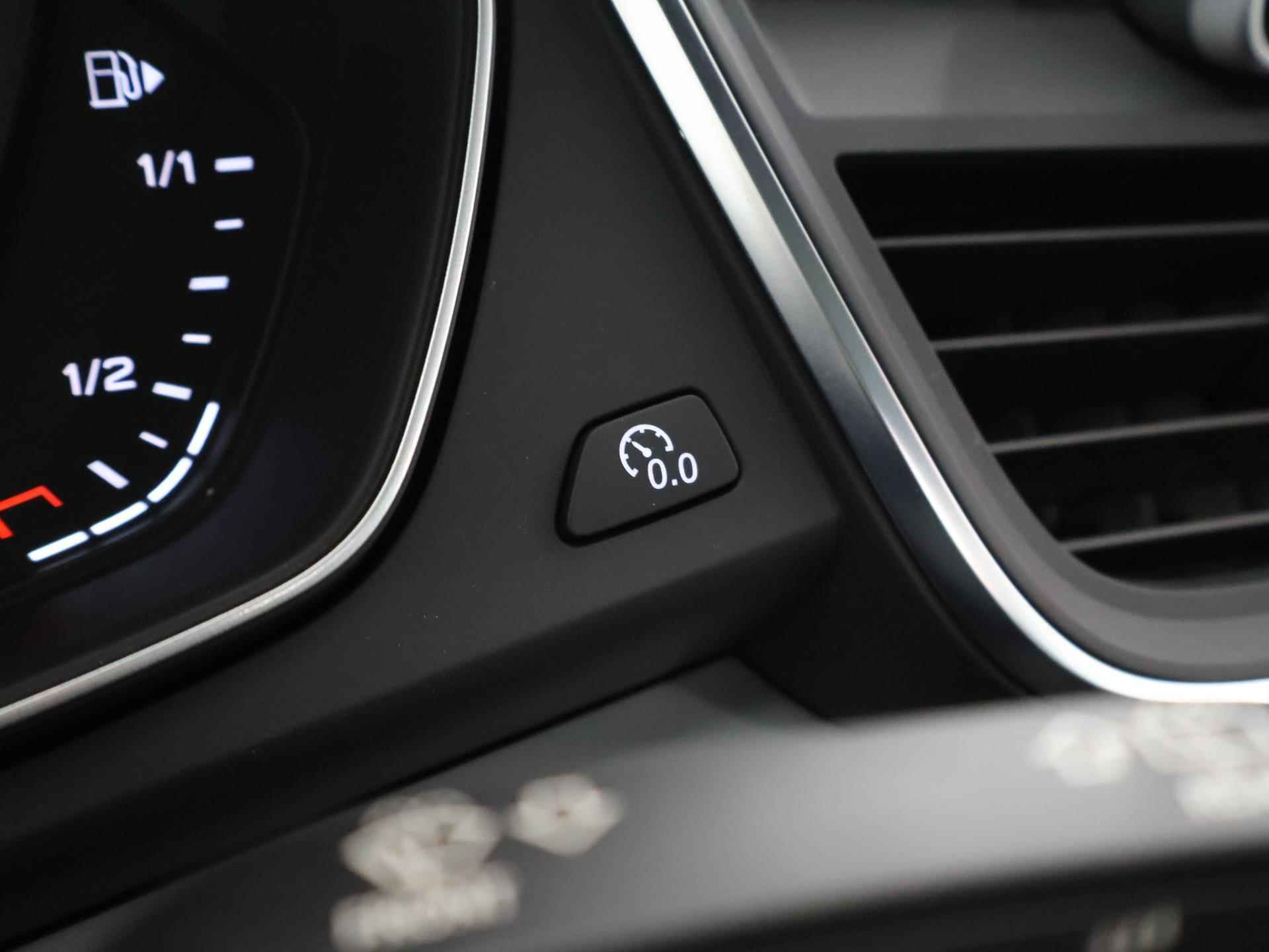 Audi Q5 55 TFSI e S edition | Quattro | 367pk | Matrix LED | Ele. Kofferdeksel | B&O Audio | Panodak | Ele. Stoelen | Digitaal dashboard | Keyless Go | Stoelverwarming | Navigatie | Luchtvering | - 33/50