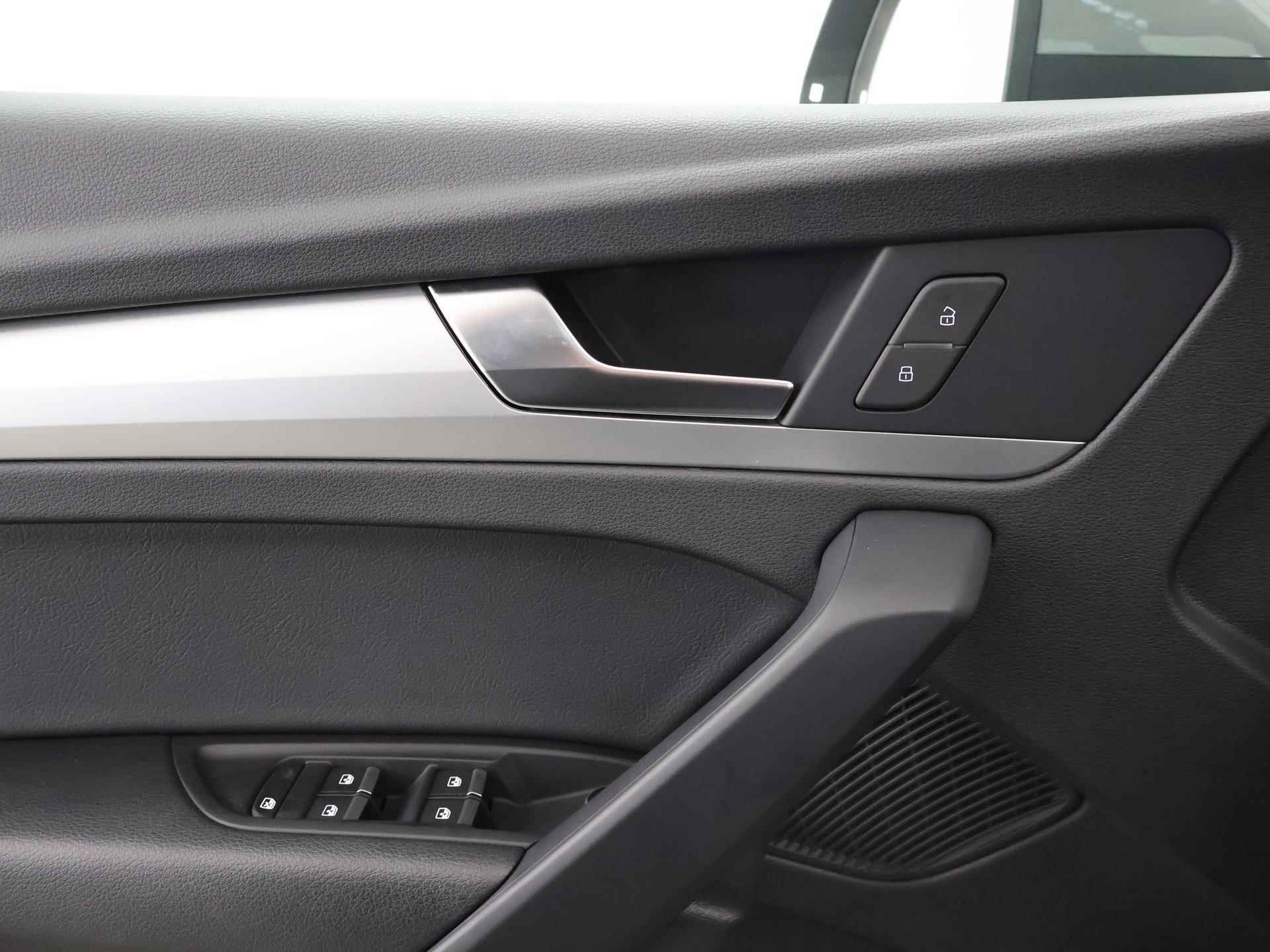 Audi Q5 55 TFSI e S edition | Quattro | 367pk | Matrix LED | Ele. Kofferdeksel | B&O Audio | Panodak | Ele. Stoelen | Digitaal dashboard | Keyless Go | Stoelverwarming | Navigatie | Luchtvering | - 38/50