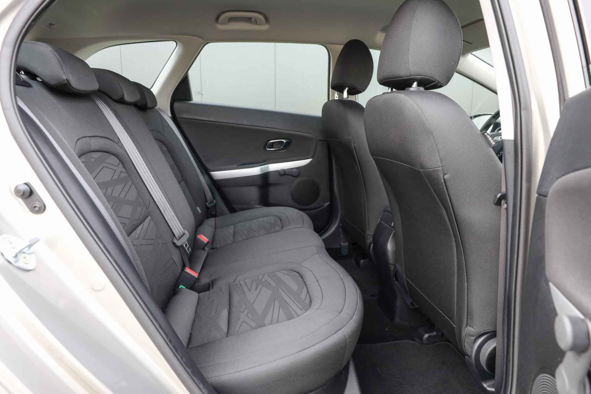 Kia cee'd Sportswagon T-GDi 120 PK ComfortPlusLine ✅ Navi ✅ Camera ✅ Cruise - 24/33