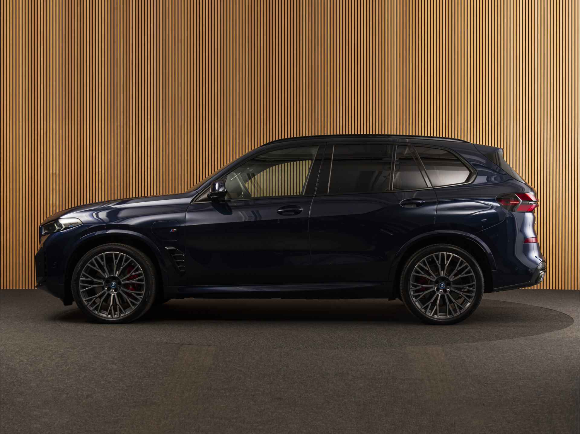 BMW X5 xDrive50e MSPORT-PANO-H/K-22 - 2/24