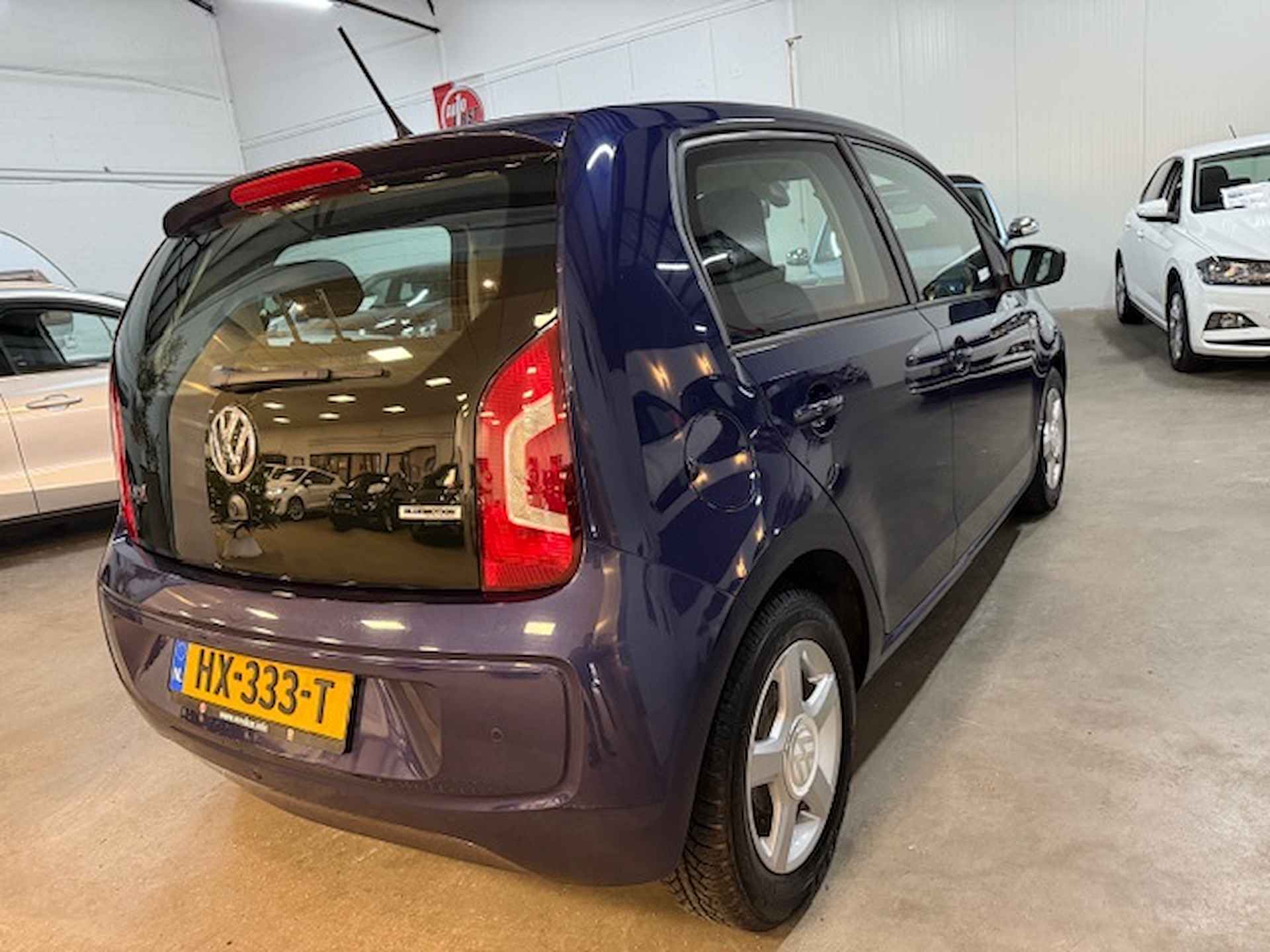 Volkswagen Up! 1.0 high up! BlueM. - 7/12