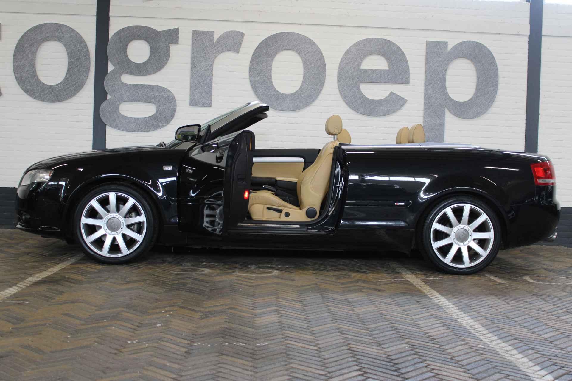 Audi A4 Cabriolet 1.8 Turbo Pro Line | S-line | Cruise control | Climate control | Lederen bekleding | Stoelverwarming | Uitgebreide onderhoudshistorie | - 16/44