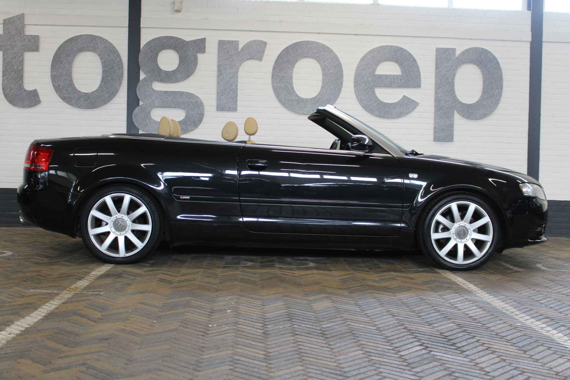 Audi A4 Cabriolet 1.8 Turbo Pro Line | S-line | Cruise control | Climate control | Lederen bekleding | Stoelverwarming | Uitgebreide onderhoudshistorie | - 22/44