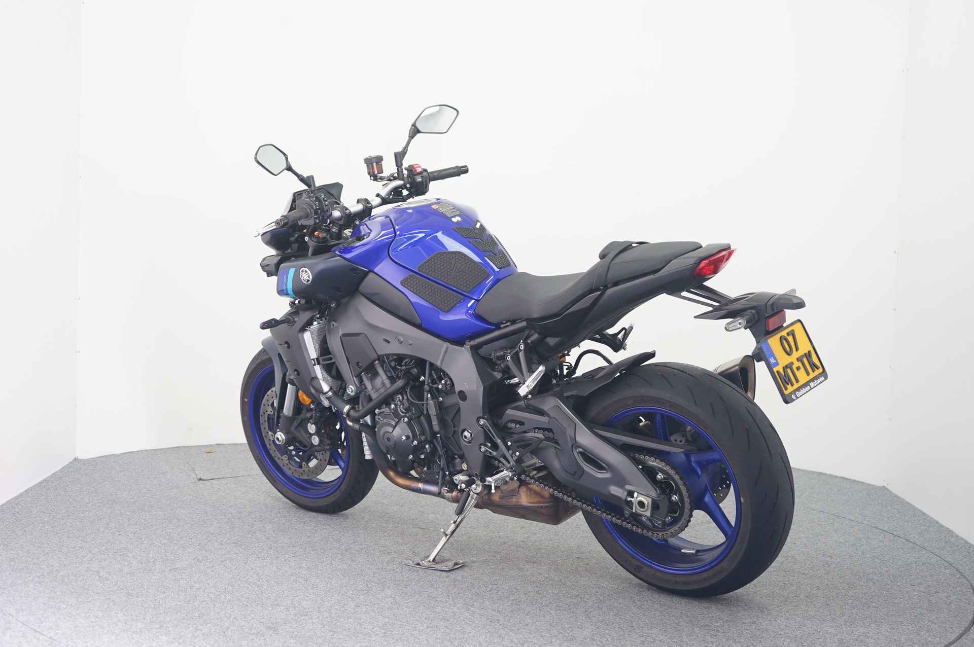 Yamaha MT-10 ABS - 6/13