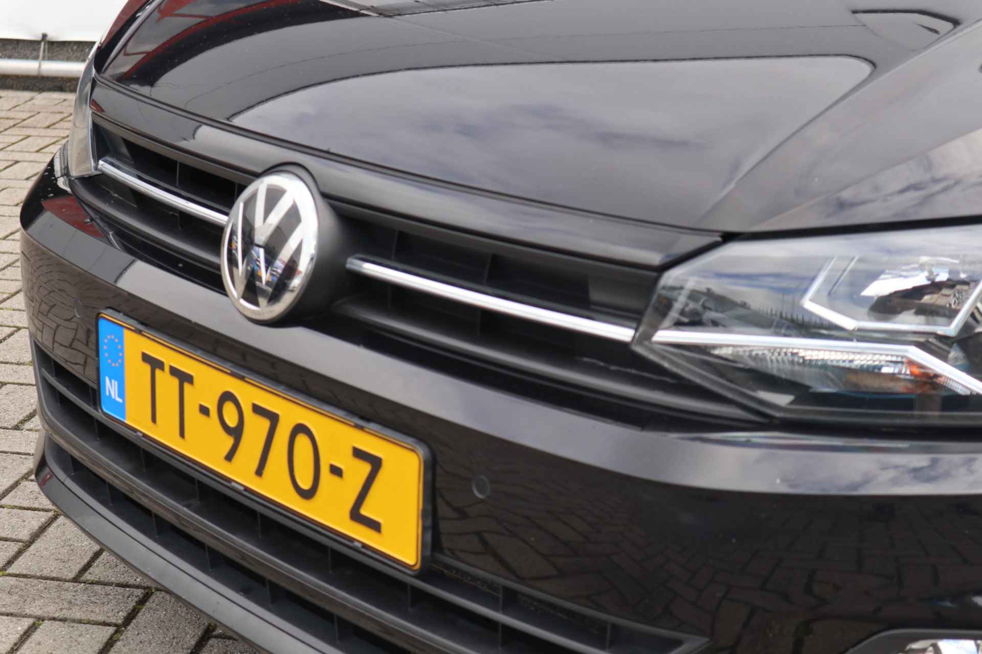 Volkswagen Polo 1.0 TSI Comfortline Business NL AUTO | VIRTUAL COCKPIT | ACC | LMV | CARPLAY | 2de PINSTERDAG GEOPEND VAN 10:00 T/M 16:00 UUR - 12/36