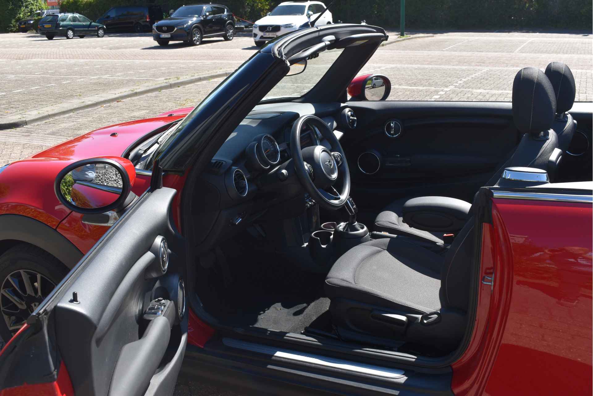 MINI Cabrio 1.5 Cooper Chili | Stoelverw. | Navi | Lm. velgen | Cruise control | Onderhoudshistorie - 18/50